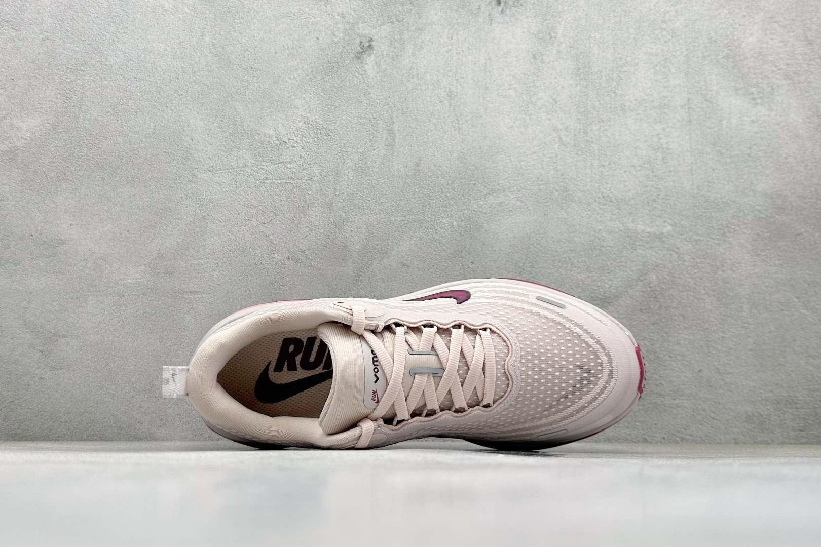 Nike Air Zoom Vomero Plus 耐克网面厚底气垫跑鞋 HV8154-802