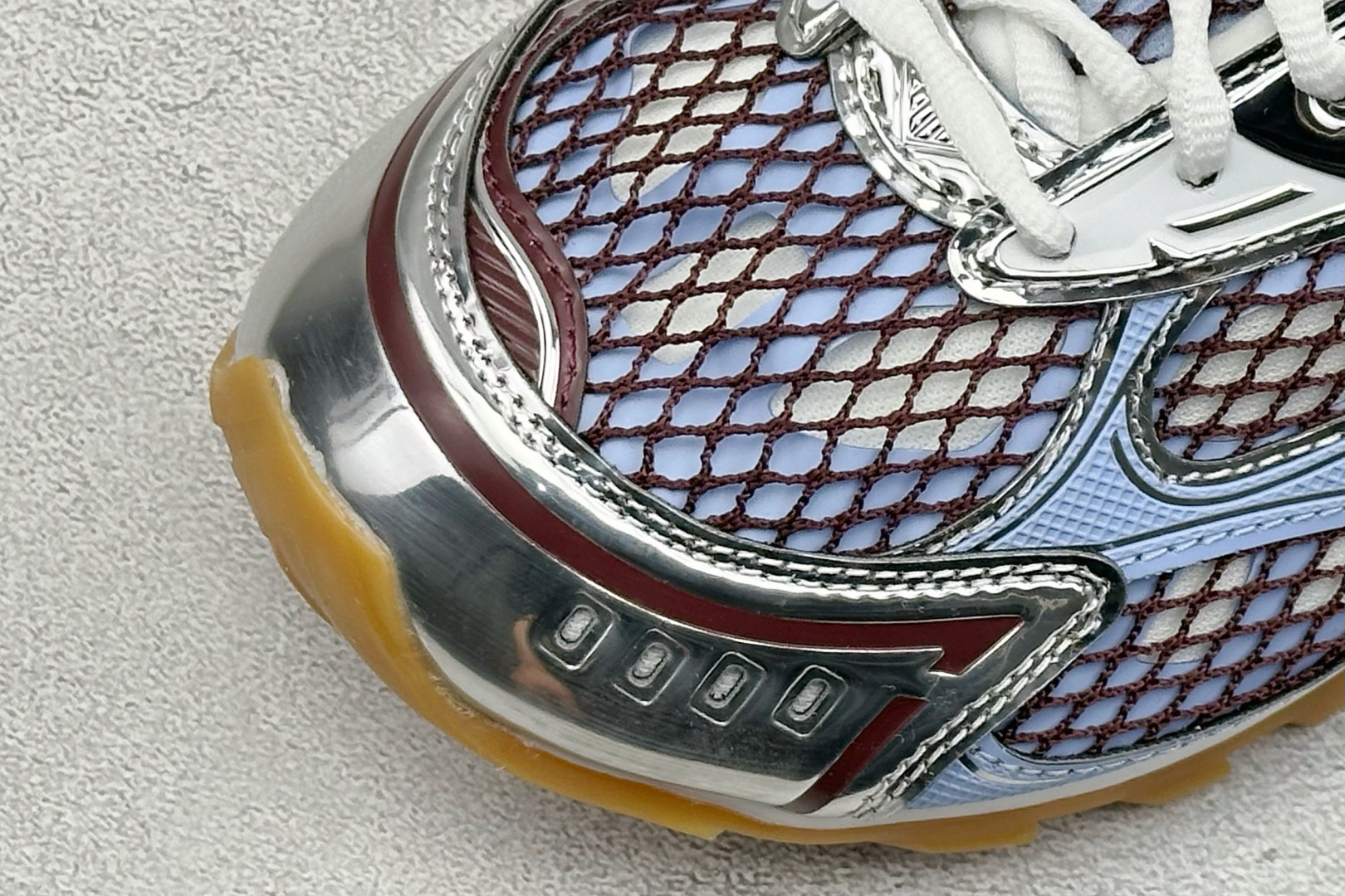 300 S版BOTTEGA VENETA Orbit Runner BV葆蝶家时尚休闲王一博同款老爹鞋运动鞋 741357-V2X40-4766-Chinese UA Cheap High Quatity Brand Clothes Bags handbags Sneakers wholesale wholesaler seller from China Factory suppliers Fashion Clothing Shoes best Quality Beautiful Price 300 S版BOTTEGA VENETA Orbit Runner BV葆蝶家时尚休闲王一博同款老爹鞋运动鞋 741357-V2X40-4766