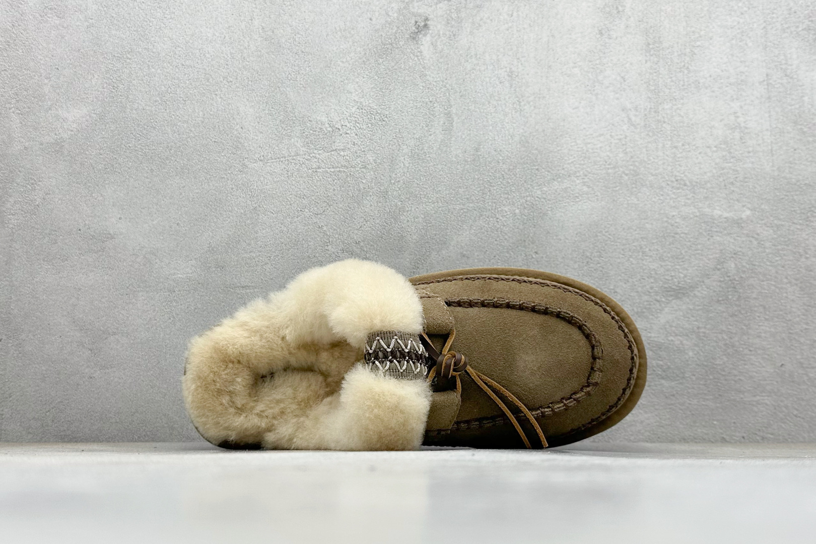 260 UGG 阿尔派半拖 3CM中厚底 女款 小红书爆款 1158260