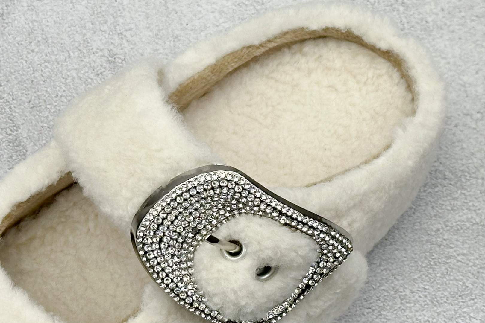 220 GG-CC 明星同款秋冬季毛毡休闲生活鞋 G25Y1924B 白色