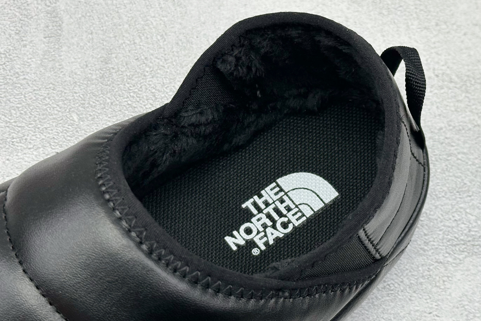 140 The North Face Thermoball Traction 北面冬季加绒透气轻盈一脚蹬休闲套鞋 NS85R704A
