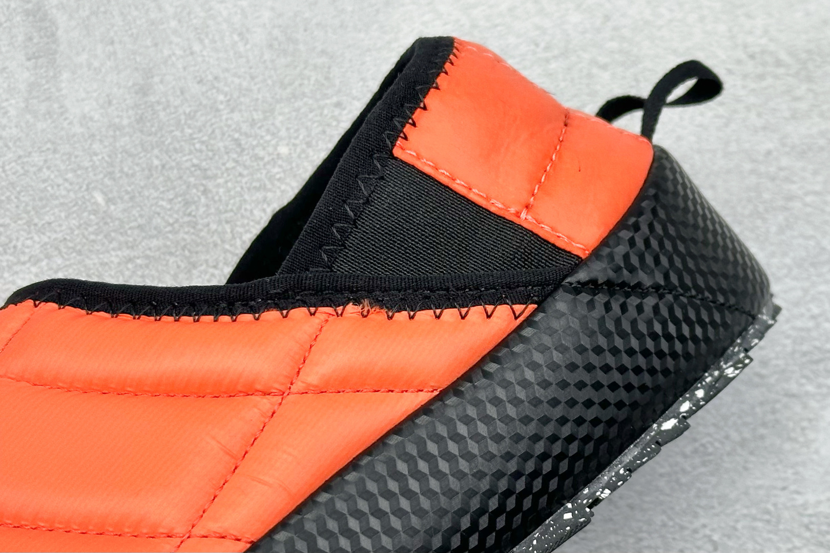 140 The North Face Thermoball Traction 北面冬季加绒透气轻盈一脚蹬休闲套鞋 NFOA3UZN-414