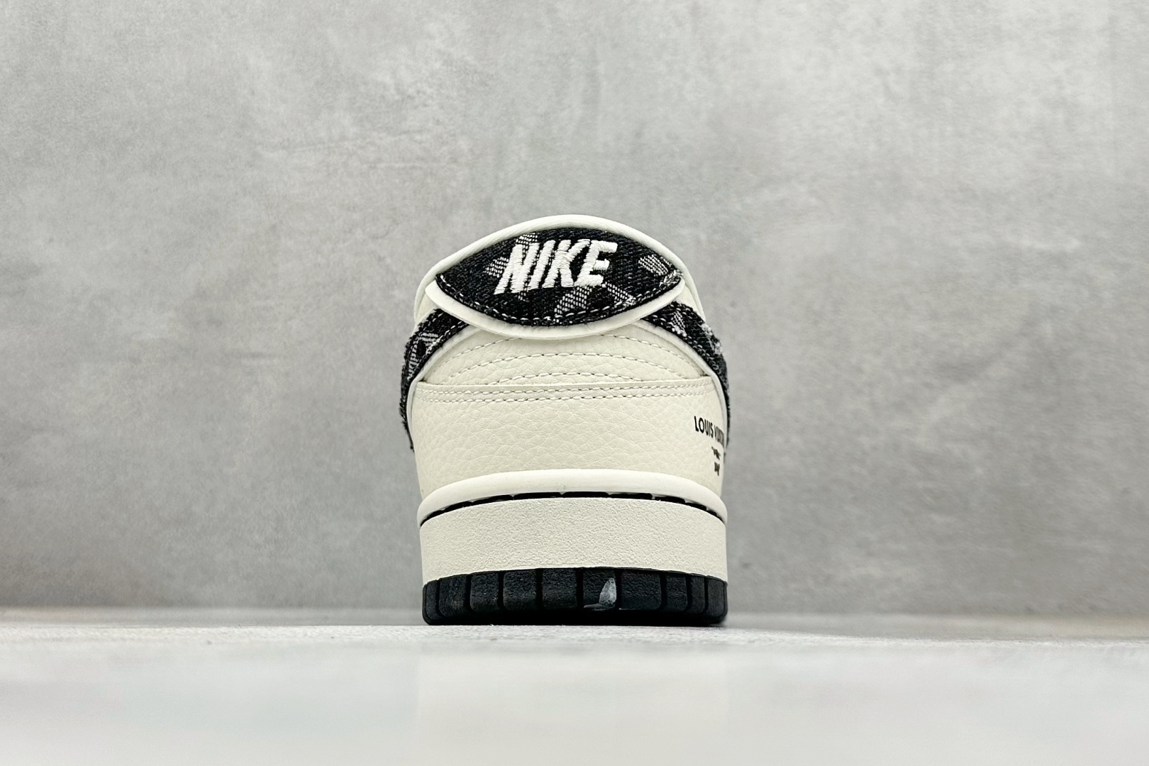 260 Nike Dunk Low Retro LV联名 周年高端定制 低帮休闲板鞋 DN3168-002