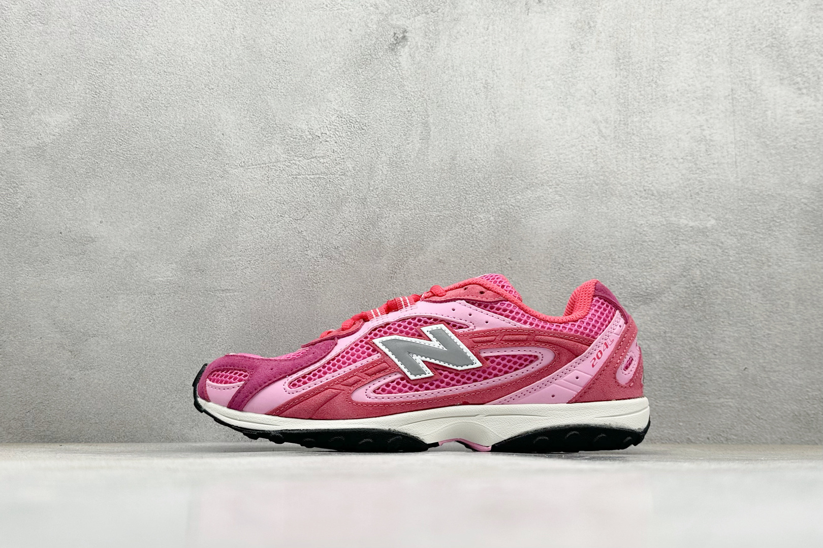 福利特价New Balance NB204L 舒适百搭耐磨轻便低帮 生活休闲鞋 货号：U204LKTA尺
