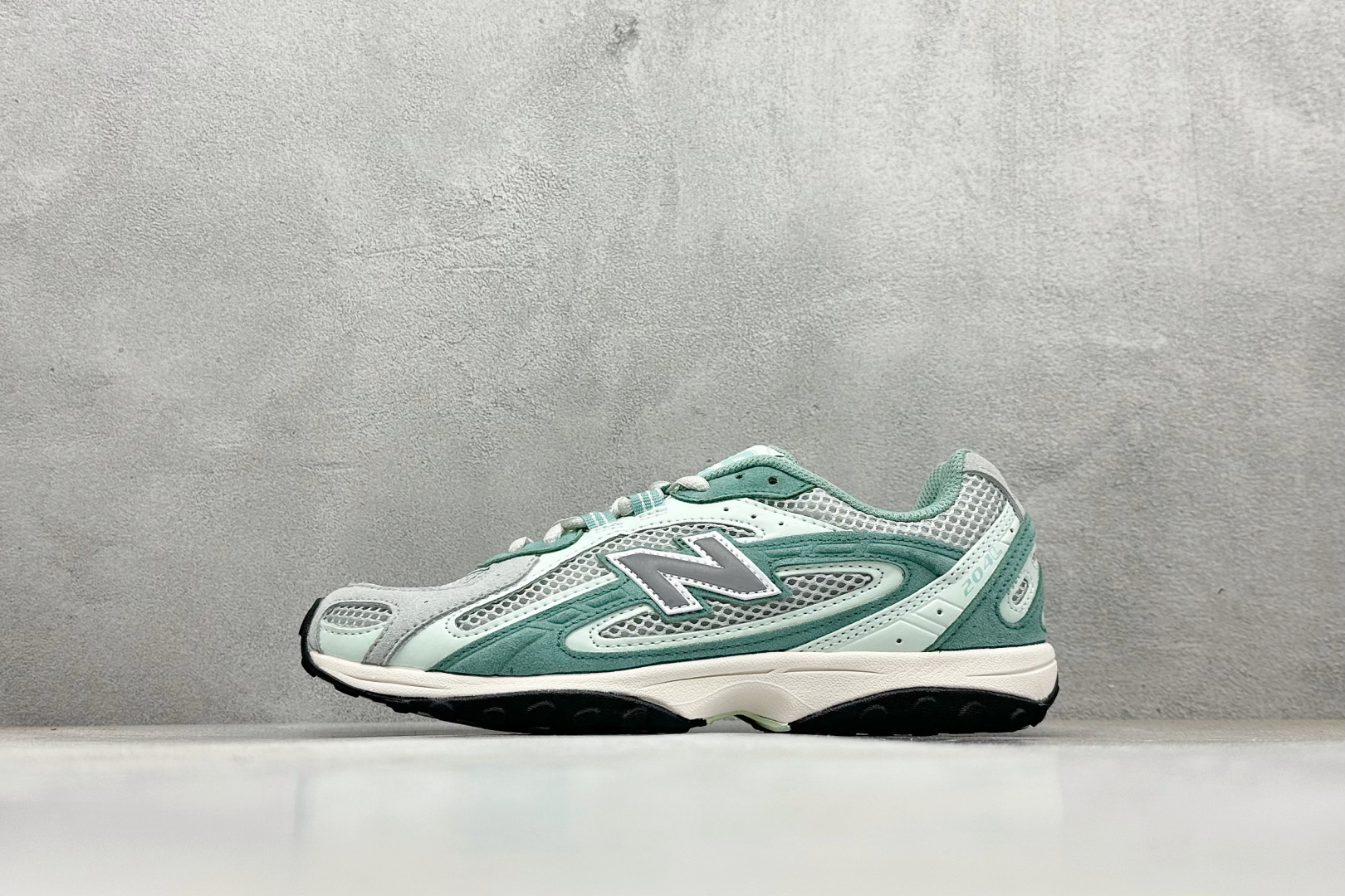 福利特价New Balance NB204L 舒适百搭耐磨轻便低帮 生活休闲鞋 货号：U204LKTA尺