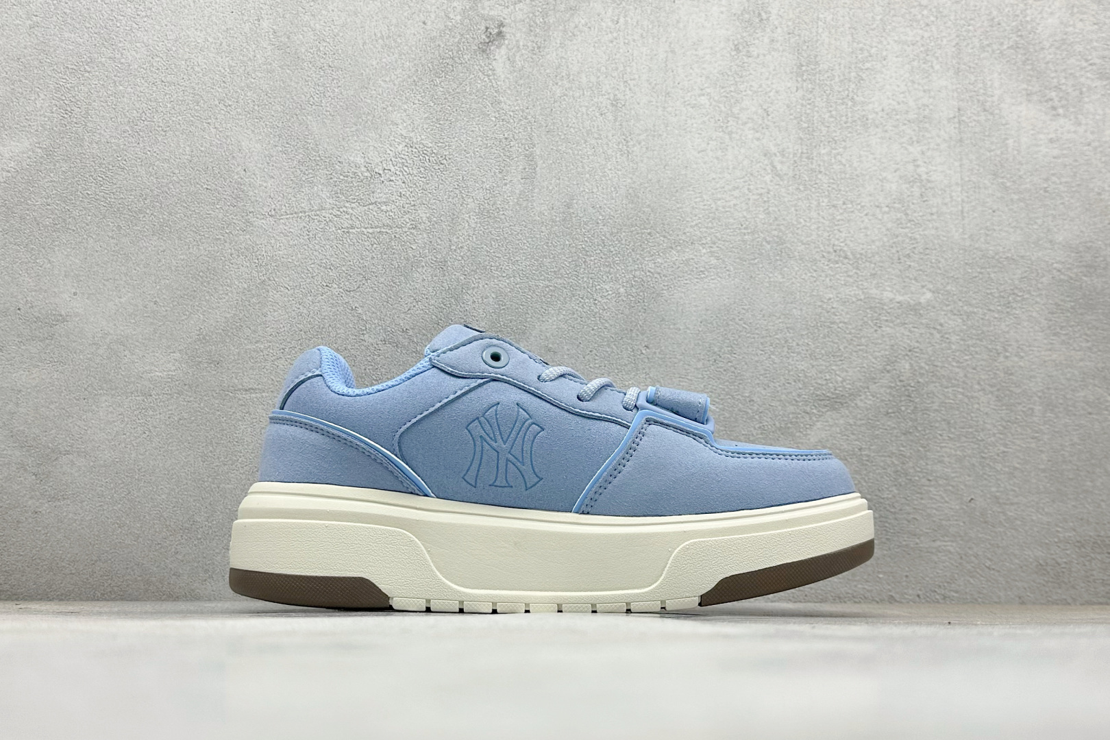 180 NY平台订单 MLB Chunky Liner 学长鞋系列低帮老爹风轻量增高厚底百搭休闲运动慢跑鞋 3ASXP015N