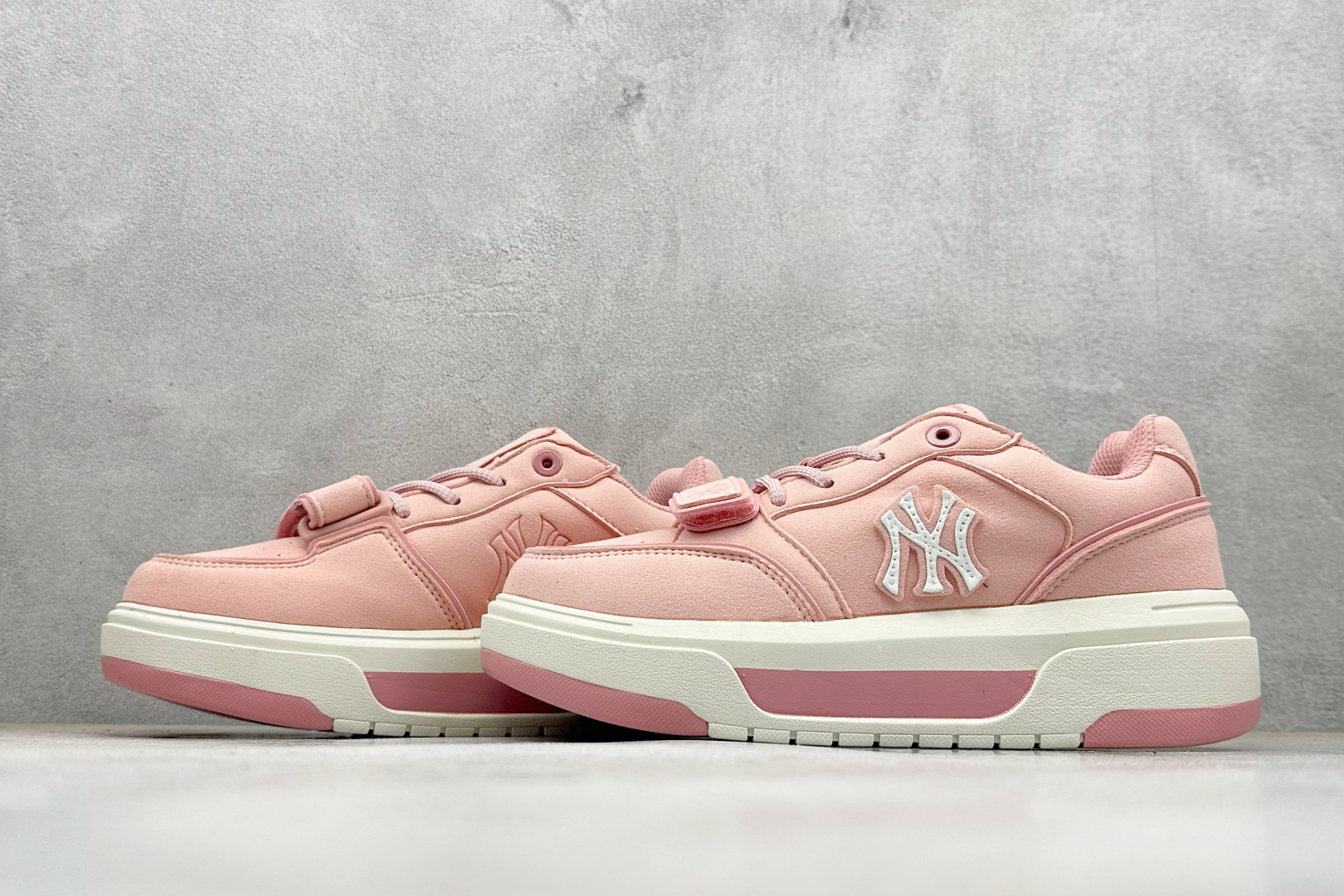 180 NY平台订单 MLB Chunky Liner 学长鞋系列低帮老爹风轻量增高厚底百搭休闲运动慢跑鞋 3ASXP015N