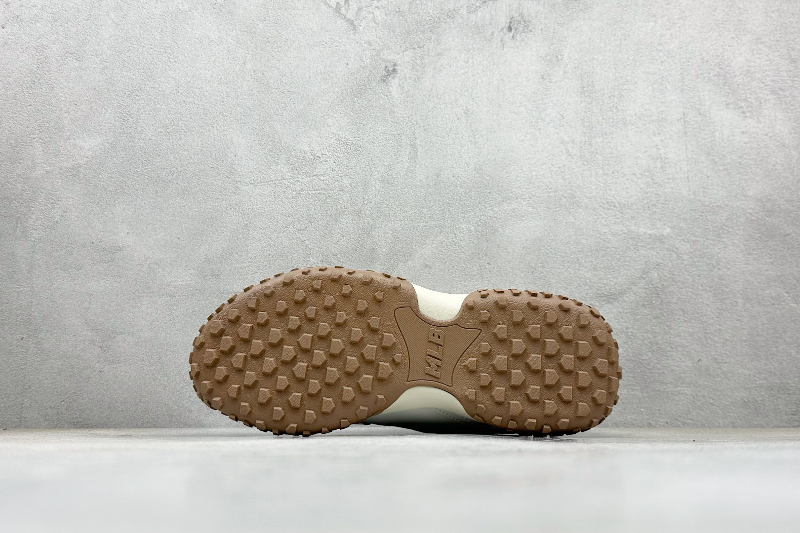 180 NY版MLB Trophy Vintage LT 纽约洋基队 休闲运动鞋 3ASXT025N