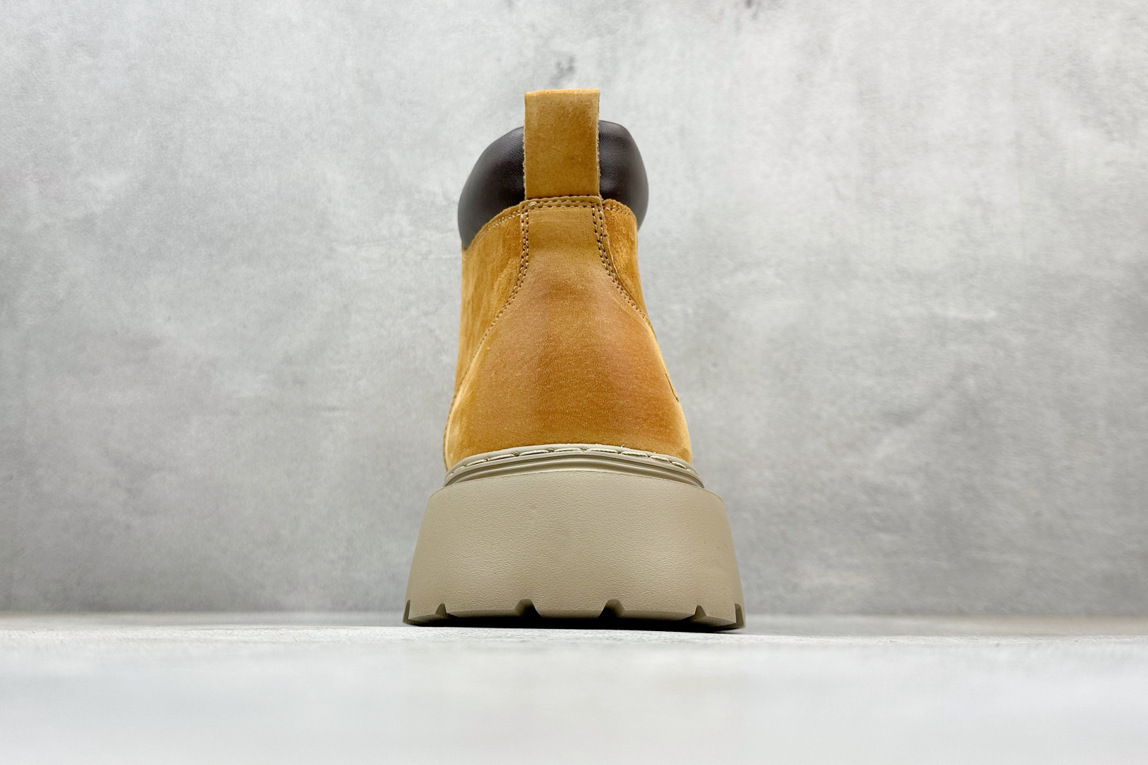 280 UGG Tasman Weather Hybrid 塔斯曼混合系列户外中帮休闲马丁靴雪地靴 U5859