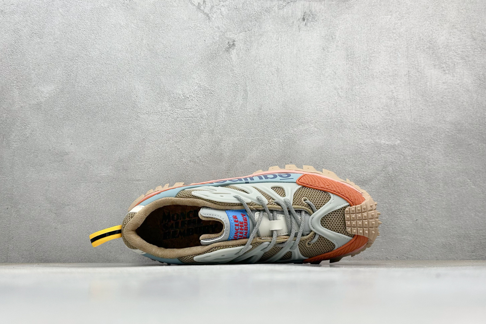 350 Moncler 蒙口 Trailgrip AMOEBA厚底系带耐磨低帮运动休闲鞋