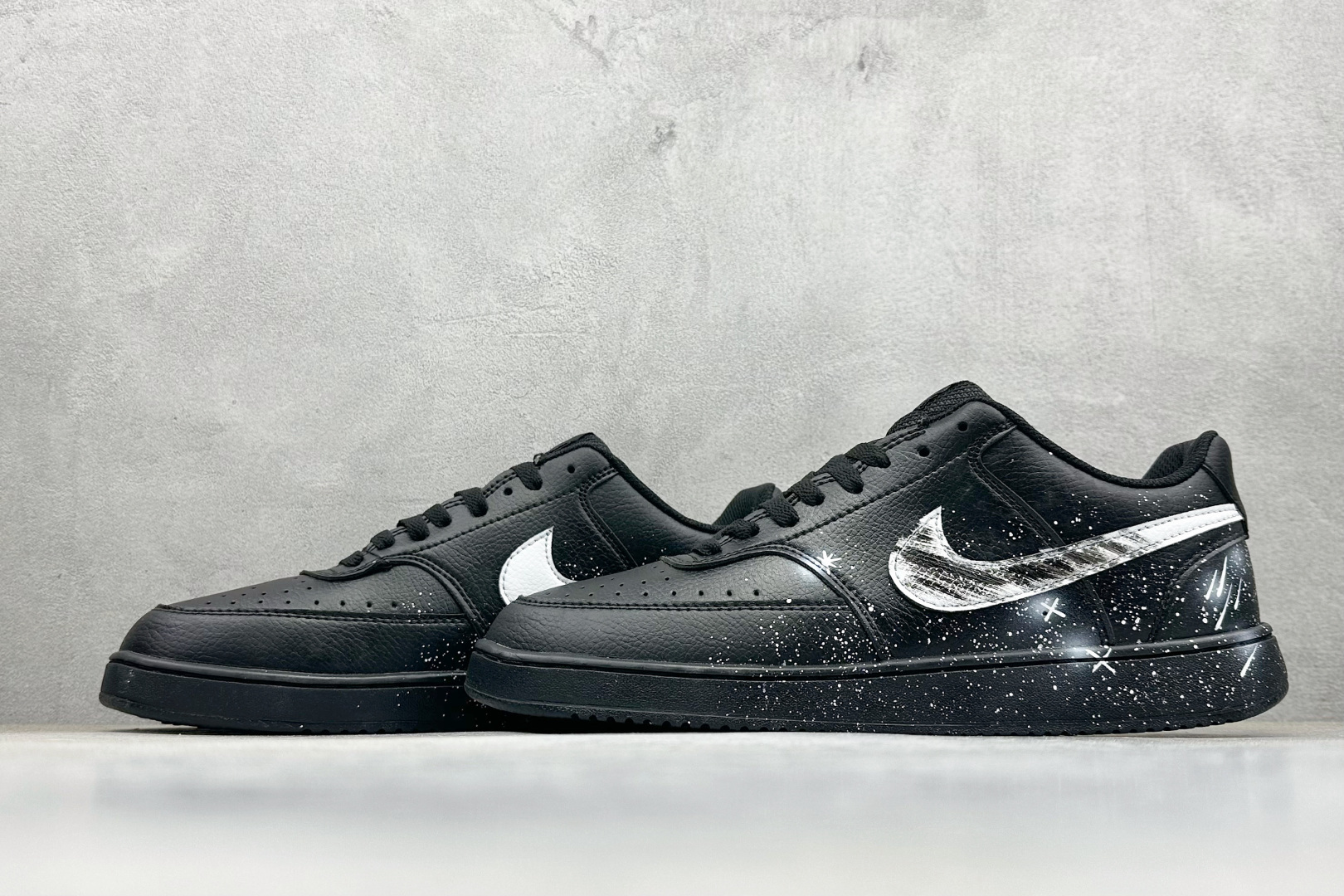 260 Nike AIR MONARCH IV 低帮百搭透气休闲运动板鞋 415445-102