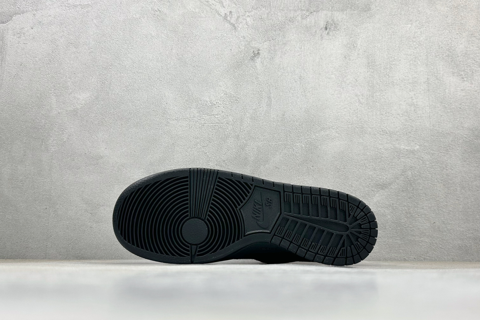 190 Supreme x 94Nike Dunk SB Dunk Low 低帮休闲滑板鞋 HQ8487-001