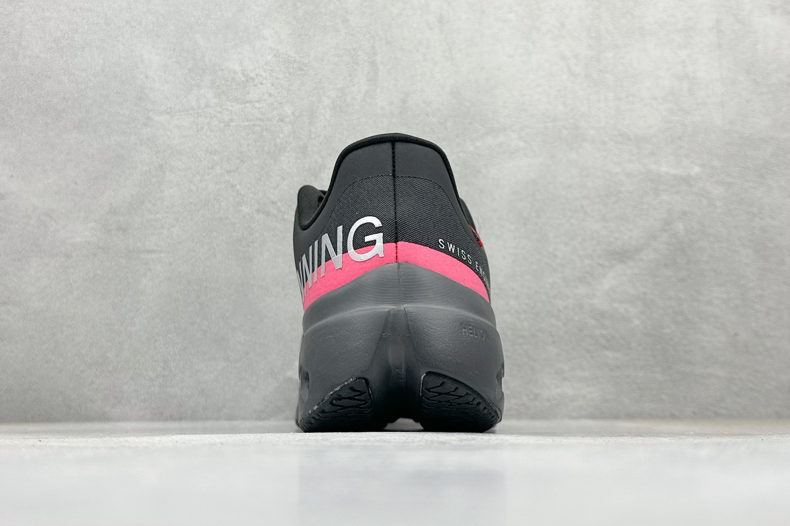 180 On昂跑 Cloudsurfer Next 舒适百搭防滑耐磨低帮休闲跑步鞋 3ME3002-Chinese UA Cheap High Quatity Brand Clothes Bags handbags Sneakers wholesale wholesaler seller from China Factory suppliers Fashion Clothing Shoes best Quality Beautiful Price 180 On昂跑 Cloudsurfer Next 舒适百搭防滑耐磨低帮休闲跑步鞋 3ME3002