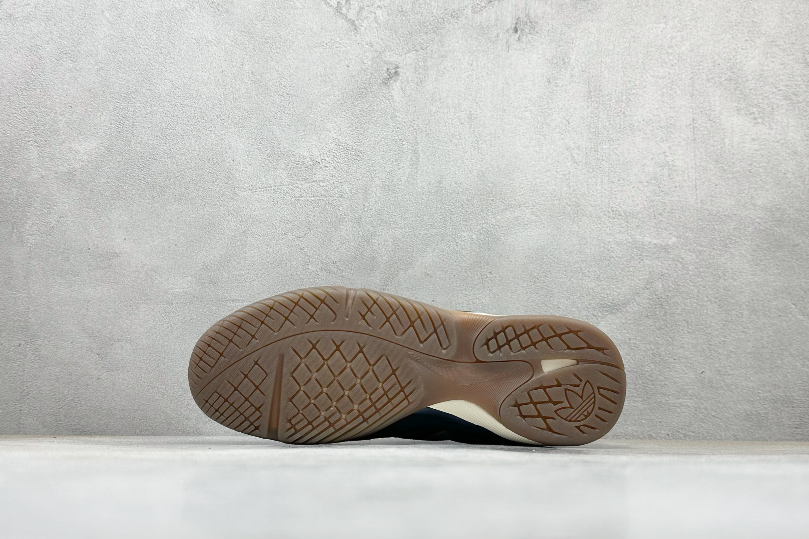 170 Adidas Originals Gazelle Sala - Men's 阿迪达斯运动跑步鞋 JQ0886-Chinese UA Cheap High Quatity Brand Clothes Bags handbags Sneakers wholesale wholesaler seller from China Factory suppliers Fashion Clothing Shoes best Quality Beautiful Price 170 Adidas Originals Gazelle Sala - Men's 阿迪达斯运动跑步鞋 JQ0886