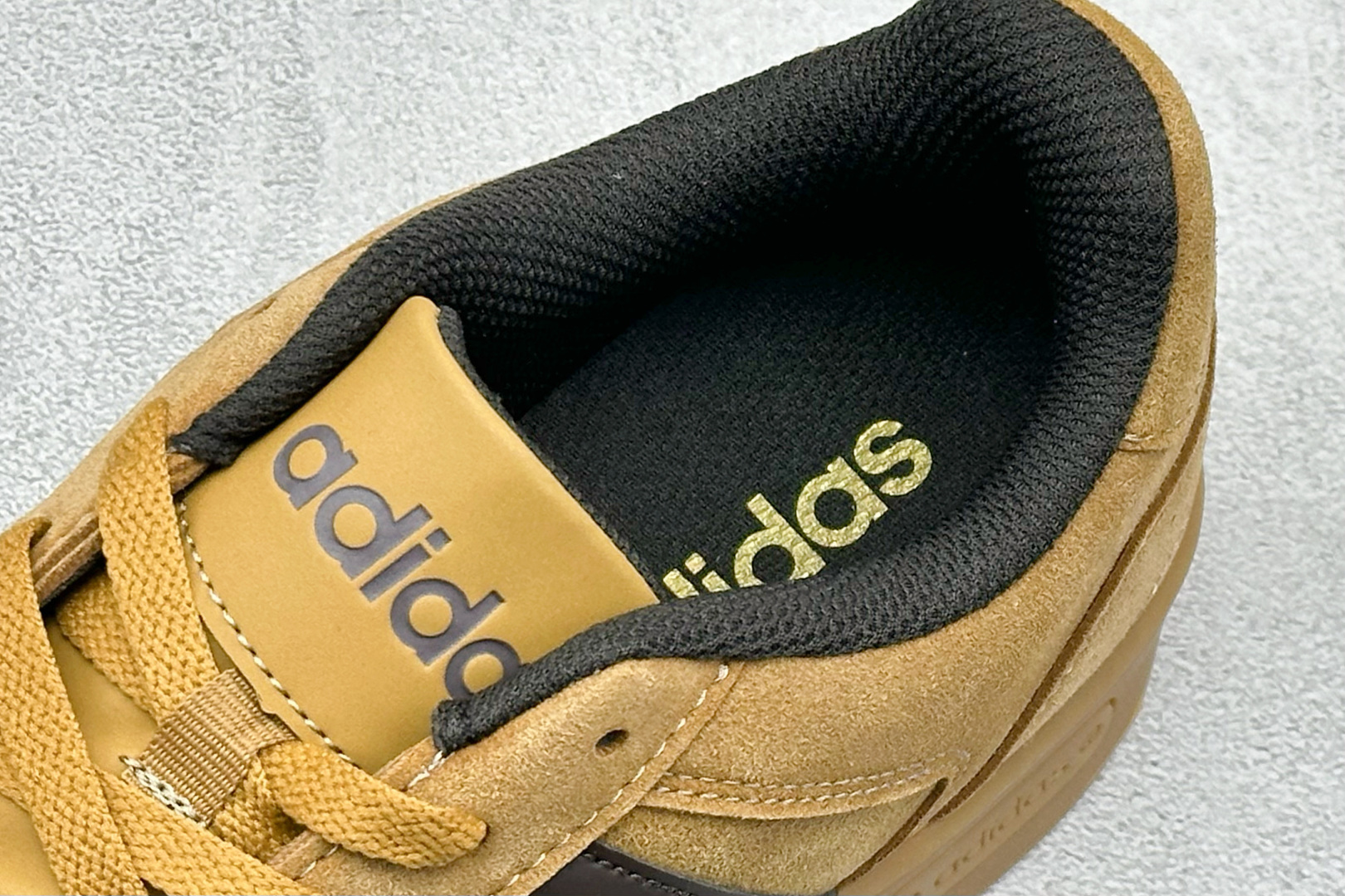 AD D-PAD CLASSIC三叶草休闲复古运动板鞋 KK1415-Top High Quatity Cheap Sneakers Fashion Clothing Clothes Bags handbags Shoes of all Brand wholesale With The best Quality And Beautiful Price from China Factory Chinese suppliers wholesaler seller AD D-PAD CLASSIC三叶草休闲复古运动板鞋 KK1415