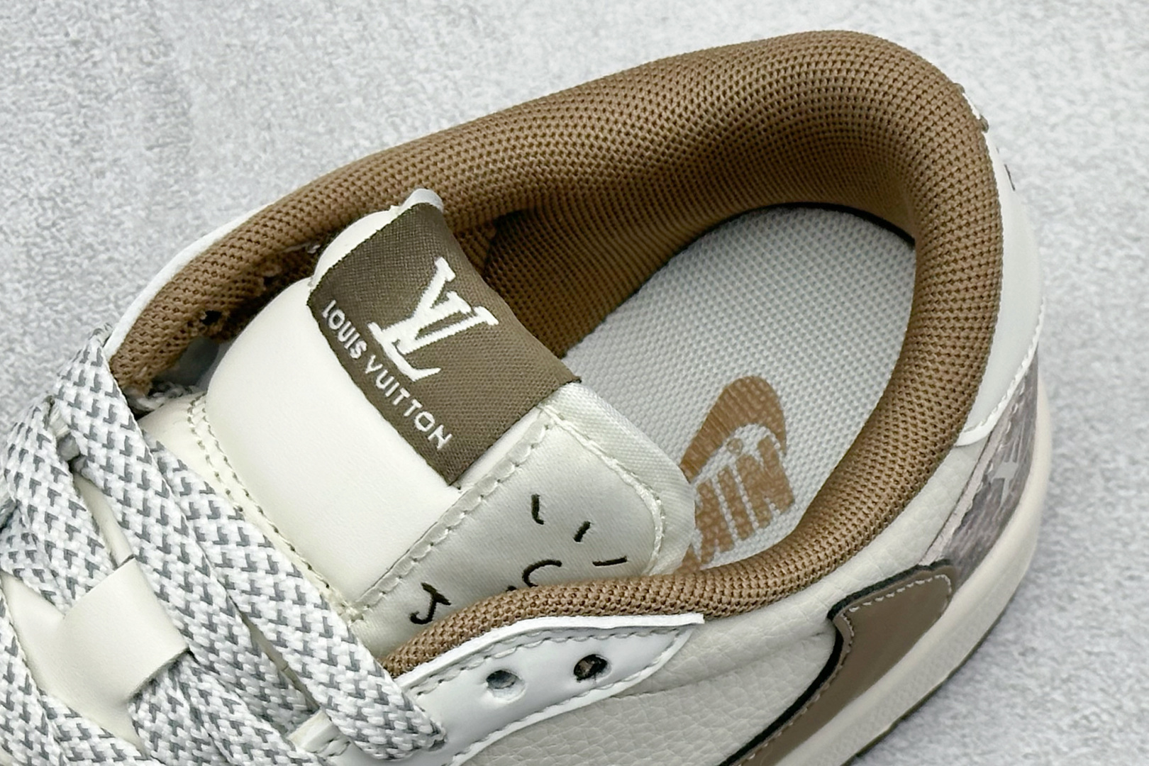 280 XC版Travis Scott x Fragment Design x Jordan Air Jordan 1 Low SP “LV联名——棕蟒纹” XS7089-618