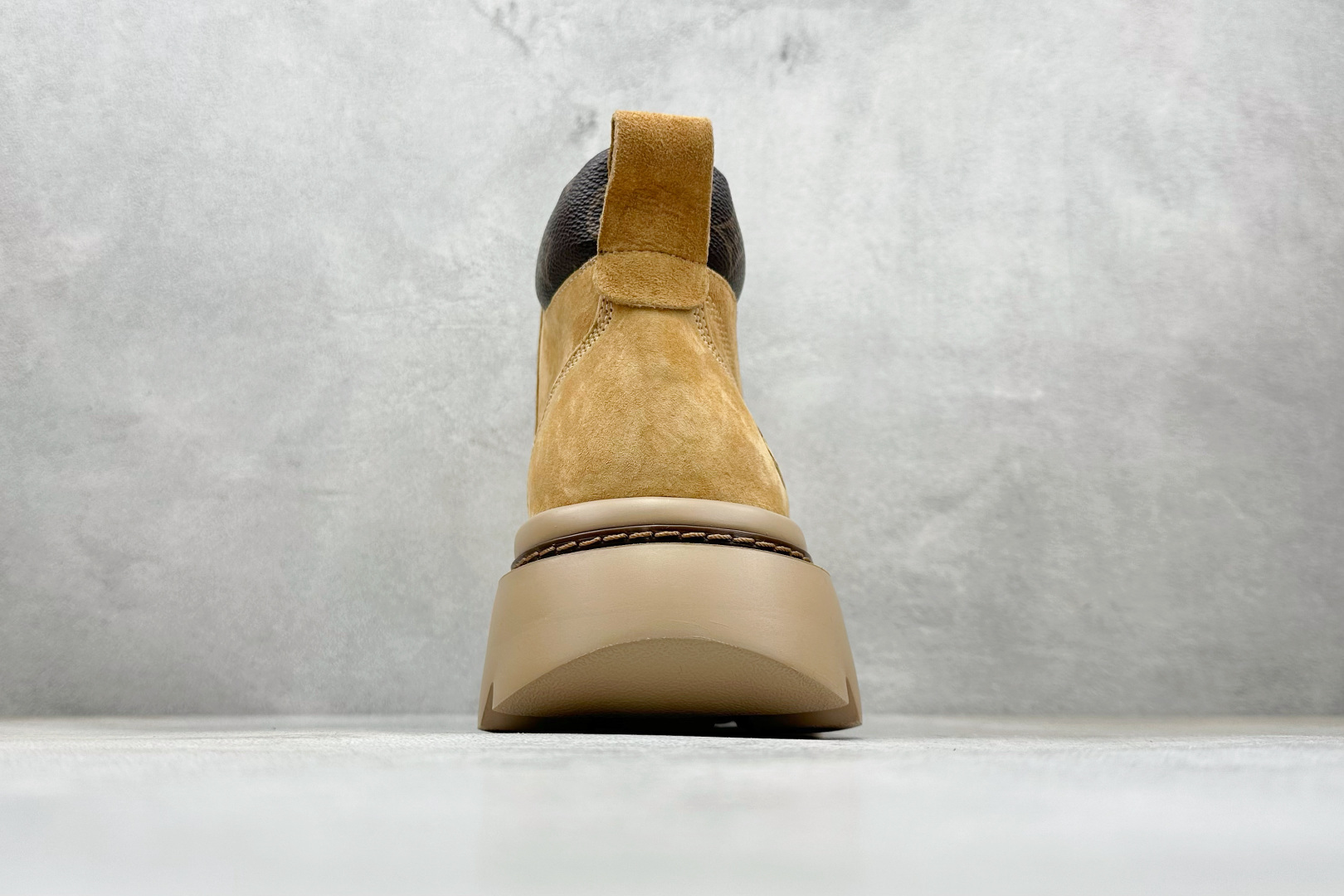 280 LV x Timberland LV联名添柏岚大黄靴 VL2139M