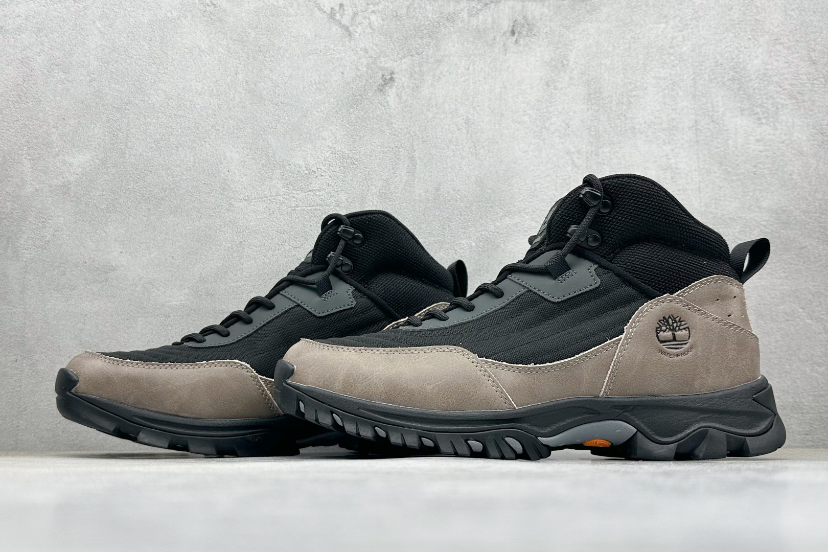 240 Timberland添柏岚/天伯伦户外高帮休闲大黄靴系列 TB-OA6CH5-EJT