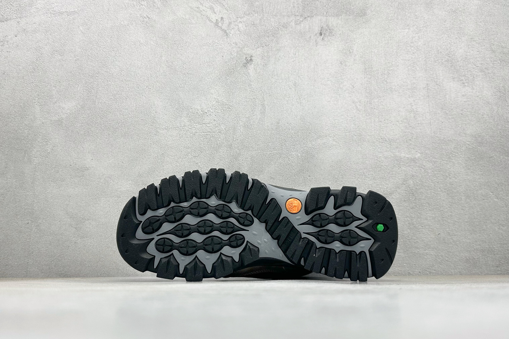 240 Timberland添柏岚/天伯伦户外高帮休闲大黄靴系列 TB-OA6CH5-EJT