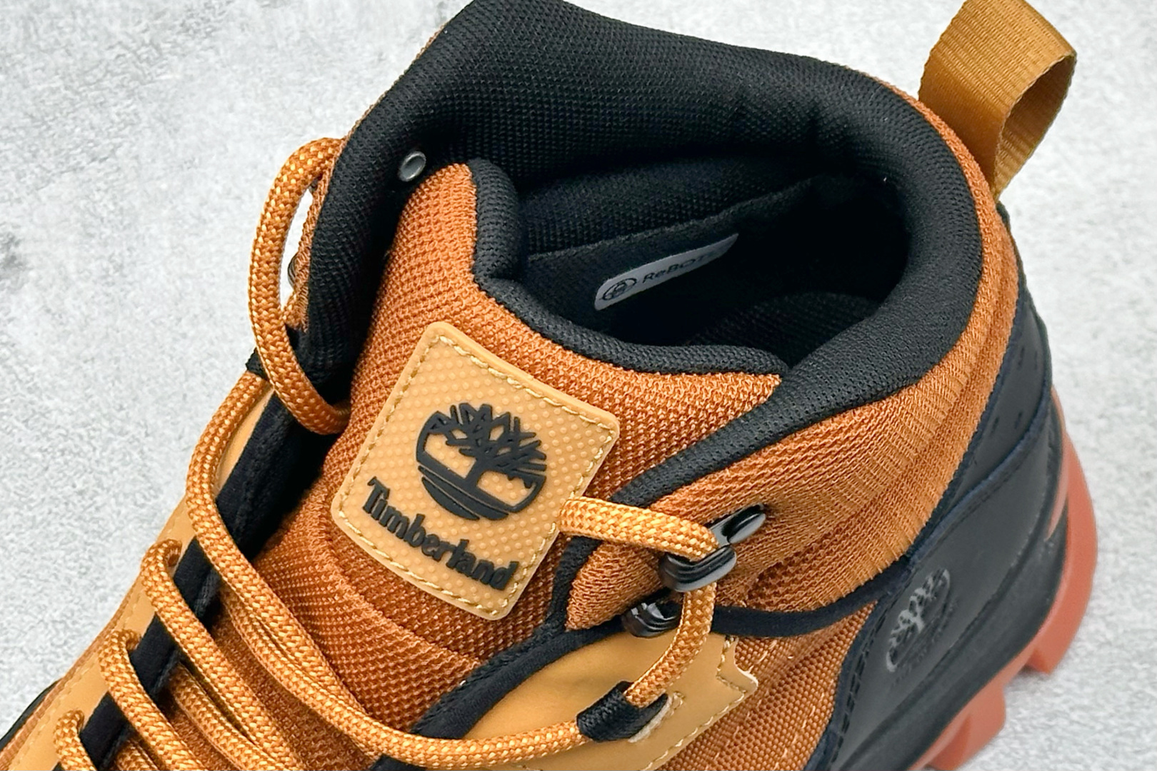 240 Timberland添柏岚/天伯伦户外高帮休闲大黄靴系列 TB-OA6CH5-EDM