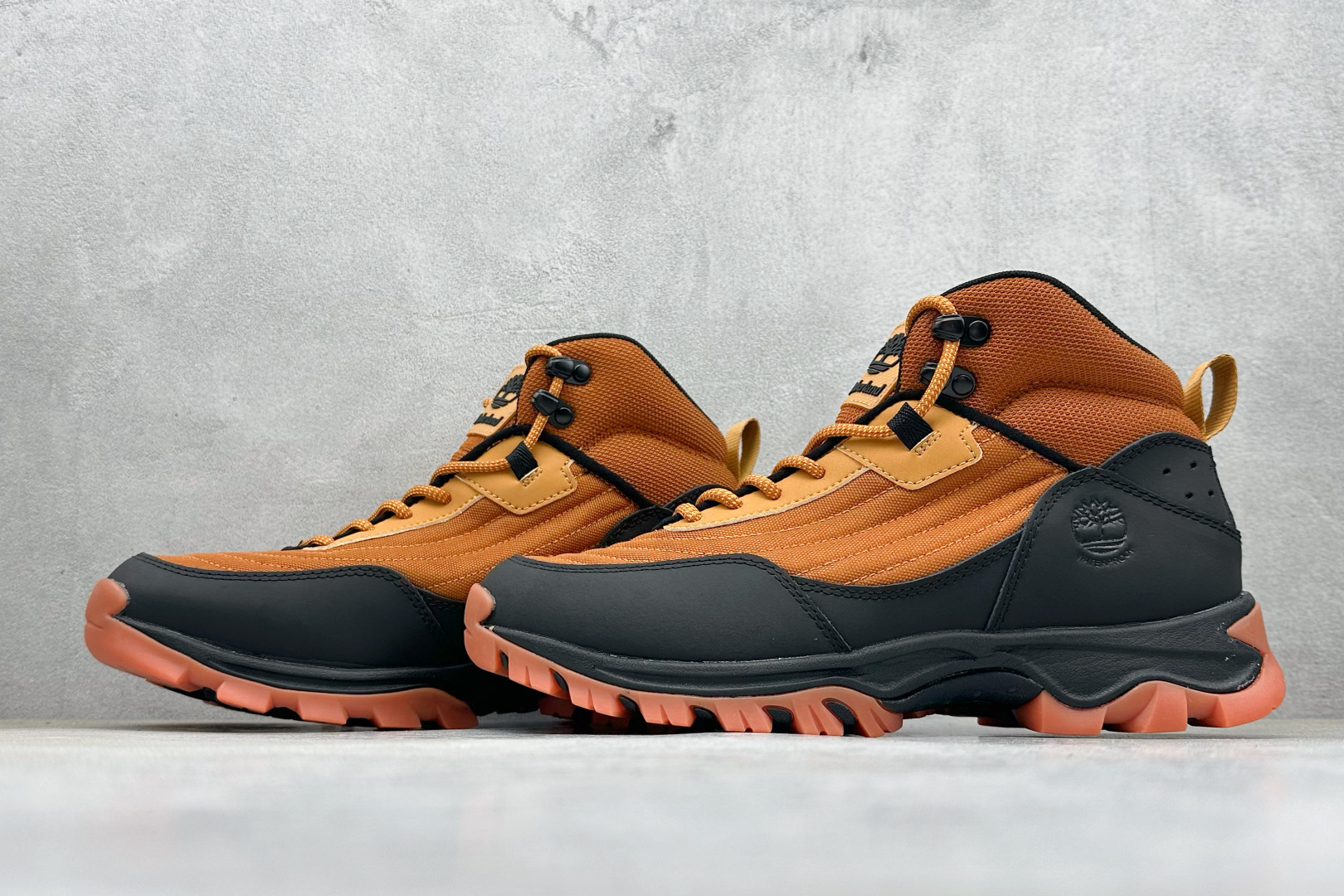 240 Timberland添柏岚/天伯伦户外高帮休闲大黄靴系列 TB-OA6CH5-EDM