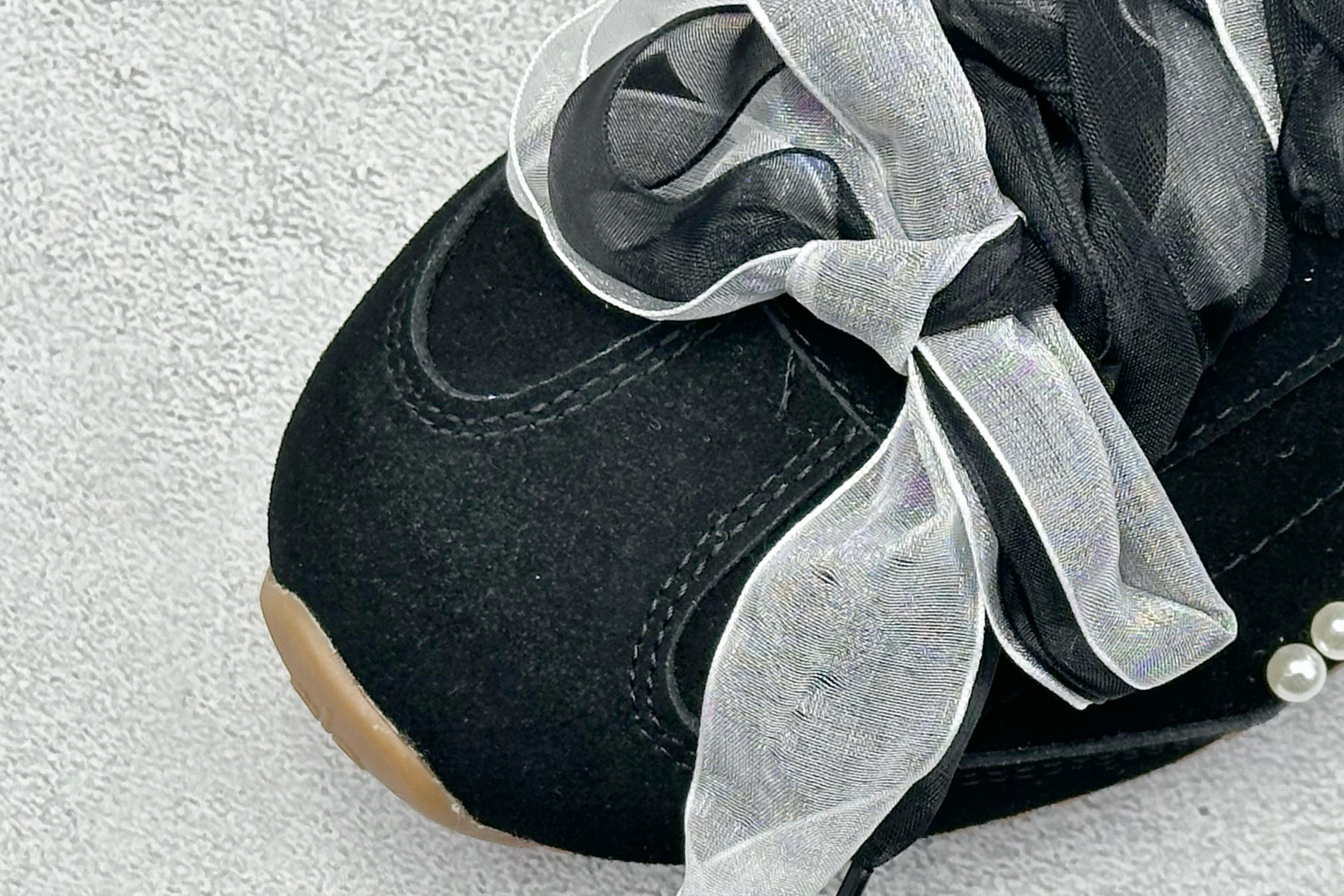 240 Alo Yoga Sunset Sneaker 徳训生活休闲鞋 A0891U