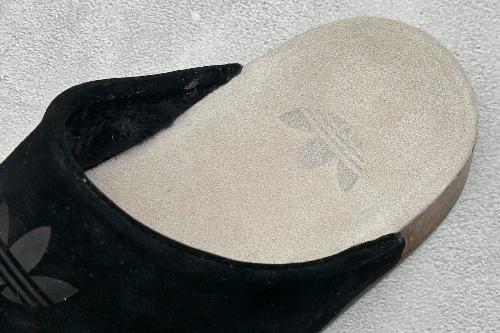 Adidas Originals Adimule 阿迪穆勒休闲半拖 JP8729-Top High Quatity Cheap Sneakers Fashion Clothing Clothes Bags handbags Shoes of all Brand wholesale With The best Quality And Beautiful Price from China Factory Chinese suppliers wholesaler seller Adidas Originals Adimule 阿迪穆勒休闲半拖 JP8729