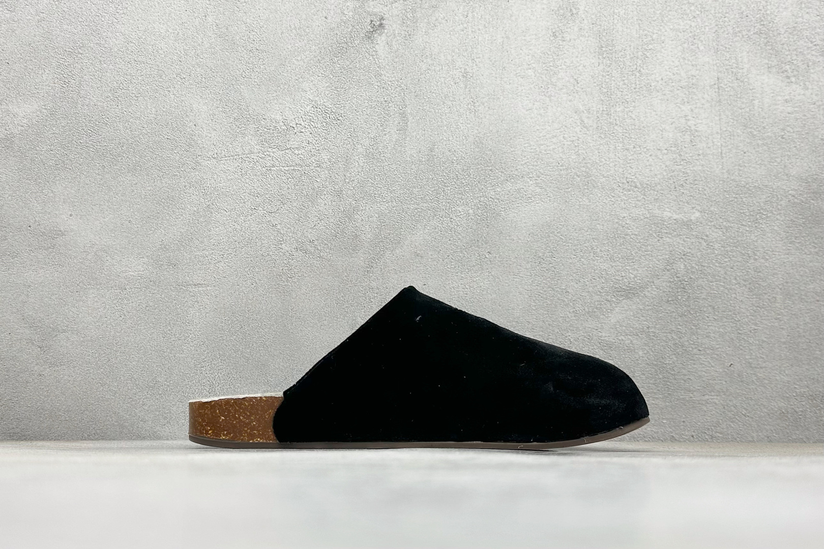 Adidas Originals Adimule 阿迪穆勒休闲半拖 JP8729-Top High Quatity Cheap Sneakers Fashion Clothing Clothes Bags handbags Shoes of all Brand wholesale With The best Quality And Beautiful Price from China Factory Chinese suppliers wholesaler seller Adidas Originals Adimule 阿迪穆勒休闲半拖 JP8729