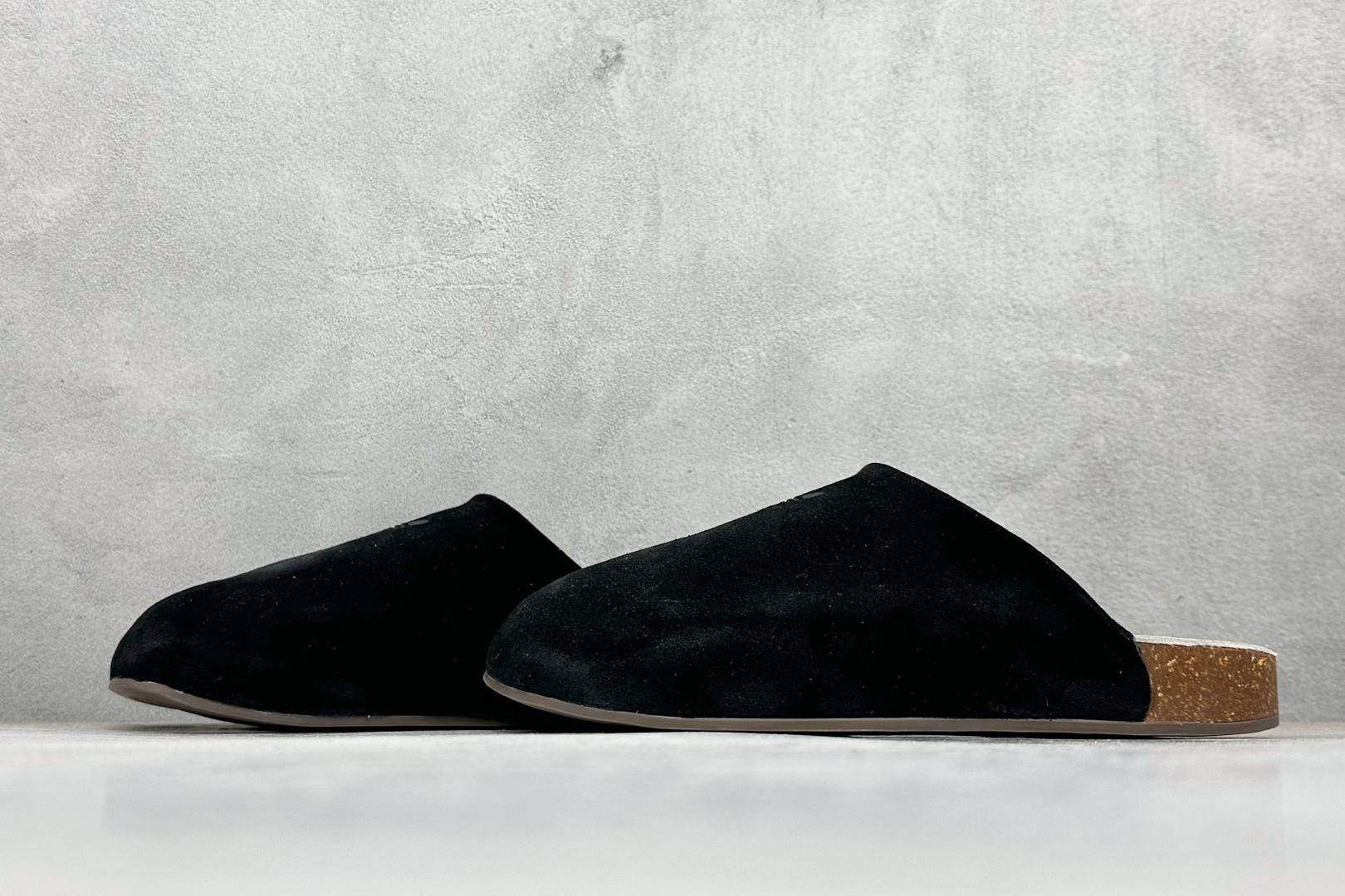 Adidas Originals Adimule 阿迪穆勒休闲半拖 JP8729-Top High Quatity Cheap Sneakers Fashion Clothing Clothes Bags handbags Shoes of all Brand wholesale With The best Quality And Beautiful Price from China Factory Chinese suppliers wholesaler seller Adidas Originals Adimule 阿迪穆勒休闲半拖 JP8729