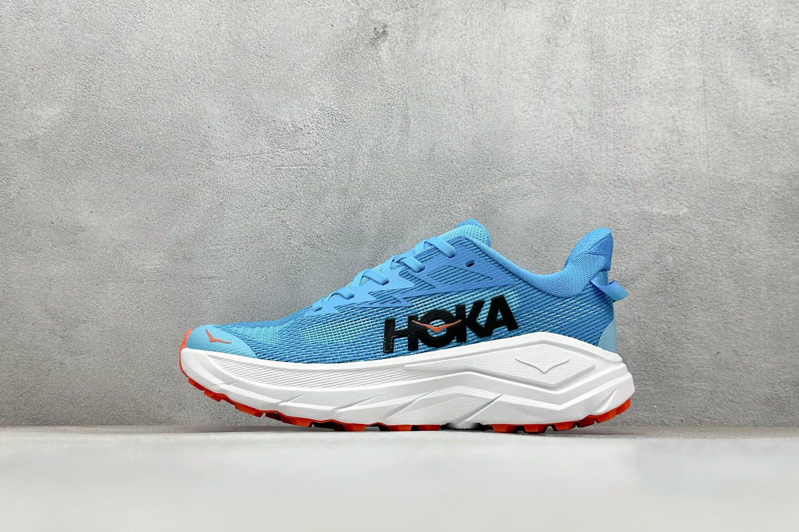 180 HOKA ONE ONE Challenger 8 织物减震防滑耐磨透气 低帮跑步鞋 1168717/SKYW