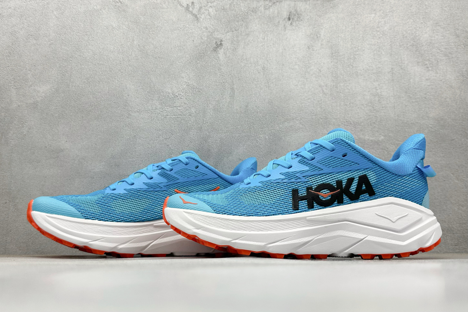 180 HOKA ONE ONE Challenger 8 织物减震防滑耐磨透气 低帮跑步鞋 1168717/SKYW