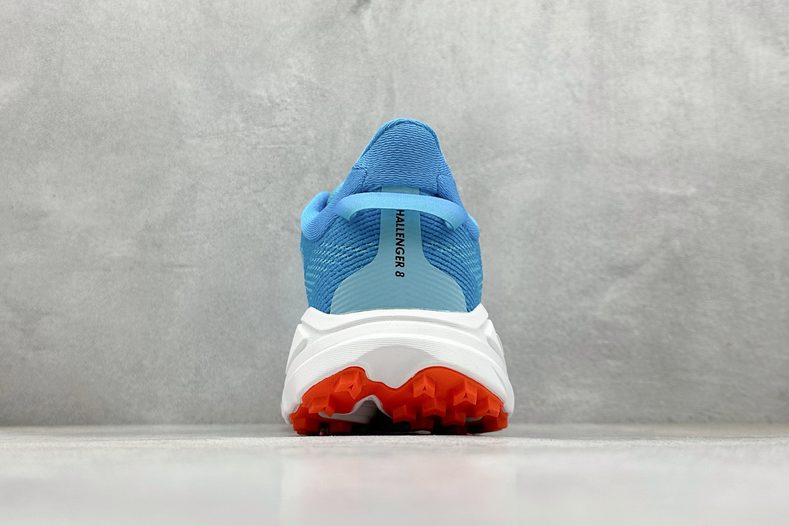 180 HOKA ONE ONE Challenger 8 织物减震防滑耐磨透气 低帮跑步鞋 1168717/SKYW