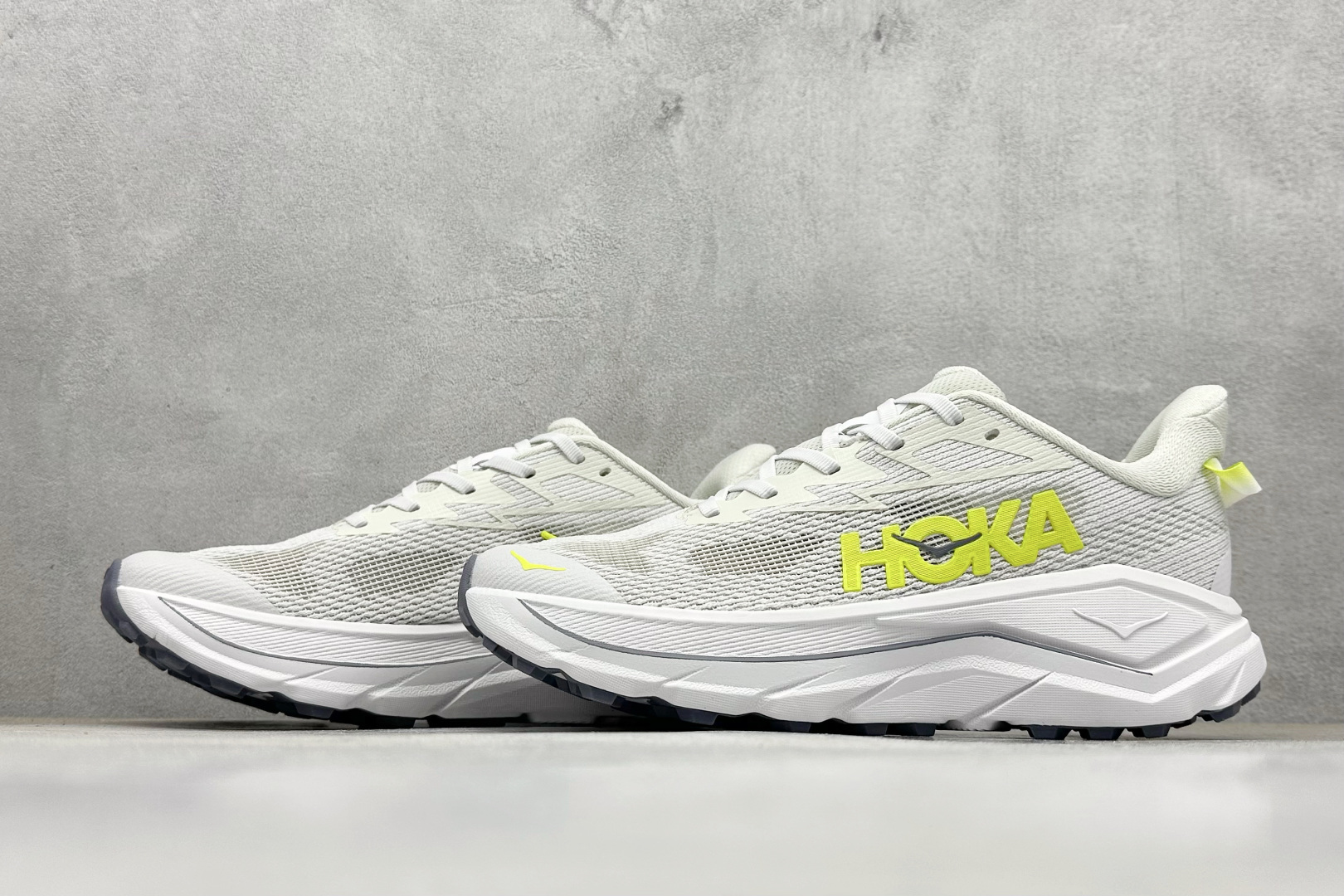 180 HOKA ONE ONE Challenger 8 织物减震防滑耐磨透气 低帮跑步鞋 1168716/WNh