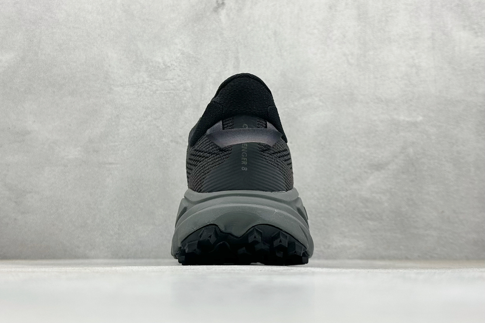 180 HOKA ONE ONE Challenger 8 织物减震防滑耐磨透气 低帮跑步鞋 1168716/BCKT