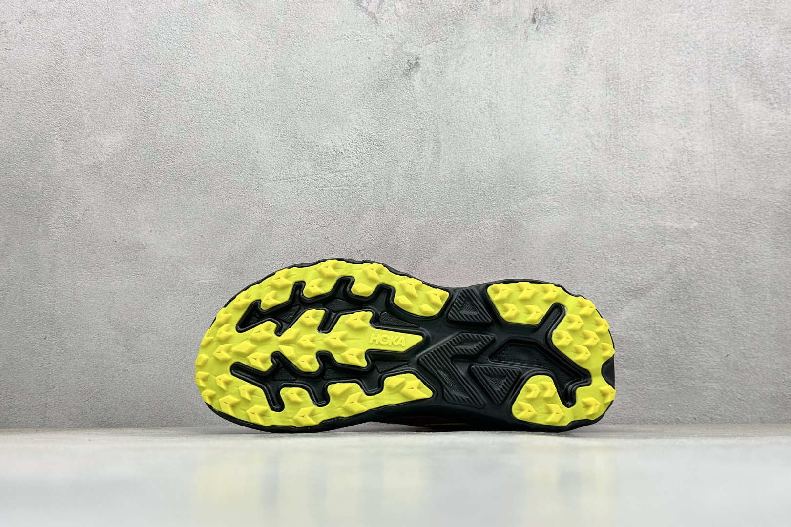 180 HOKA ONE ONE Challenger 8 织物减震防滑耐磨透气 低帮跑步鞋 1168717/NNR