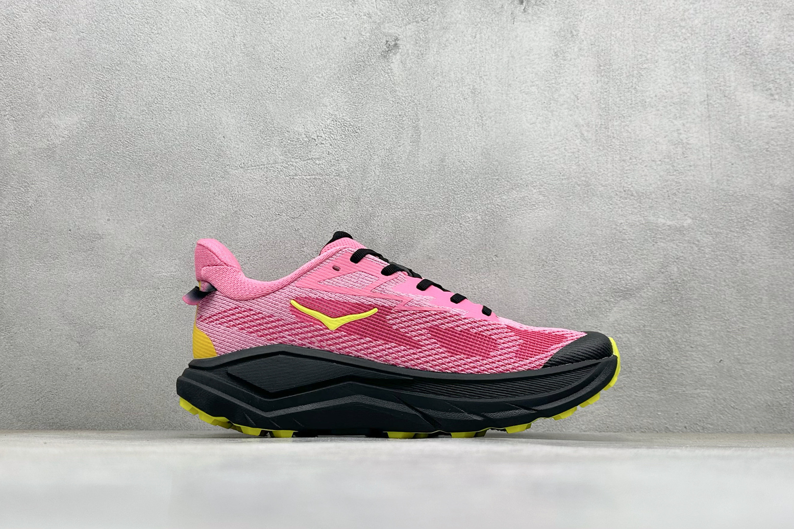 180 HOKA ONE ONE Challenger 8 织物减震防滑耐磨透气 低帮跑步鞋 1168717/NNR