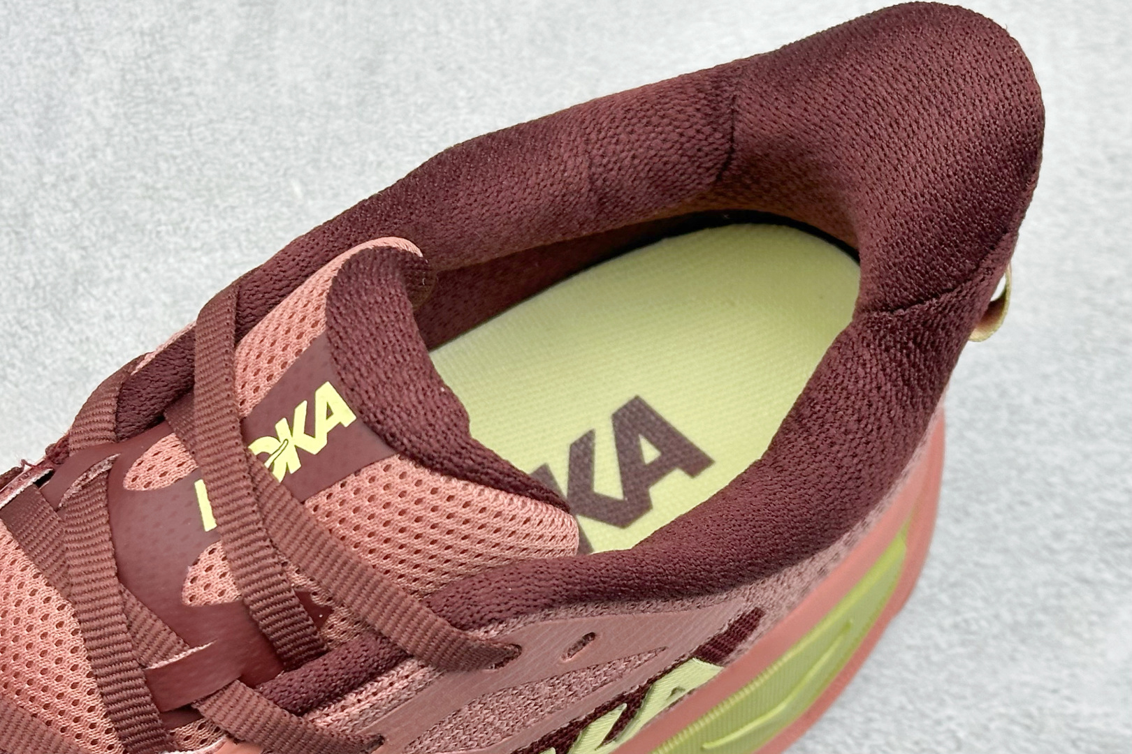 180 HOKA ONE ONE Challenger 8 织物减震防滑耐磨透气 低帮跑步鞋 1168717/BS