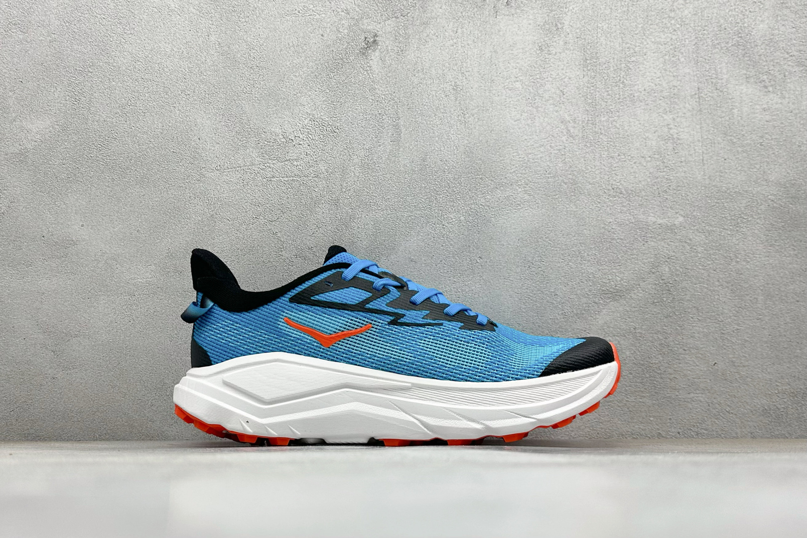 180 HOKA ONE ONE Challenger 8 织物减震防滑耐磨透气 低帮跑步鞋 1168716/SBLW