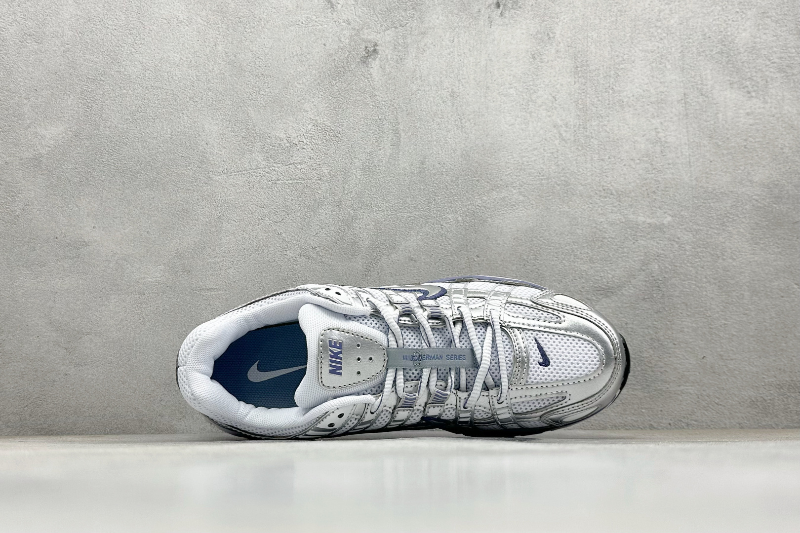 200 Nike P-6000 Prm 复古休闲运动老爹鞋 BV1021-014