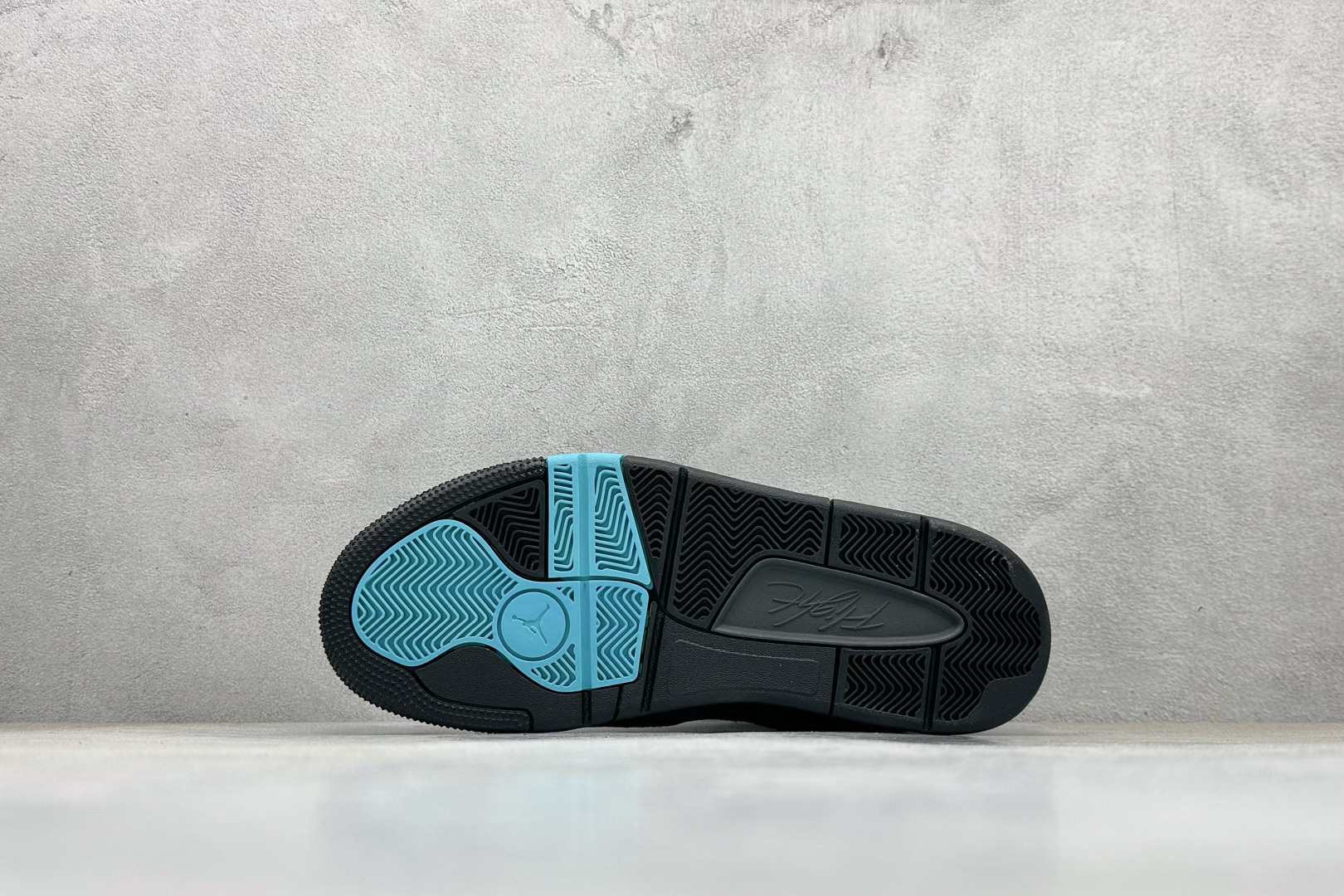 180 Jordan FLIGHT COURT SP 低帮板鞋 HF3255-040