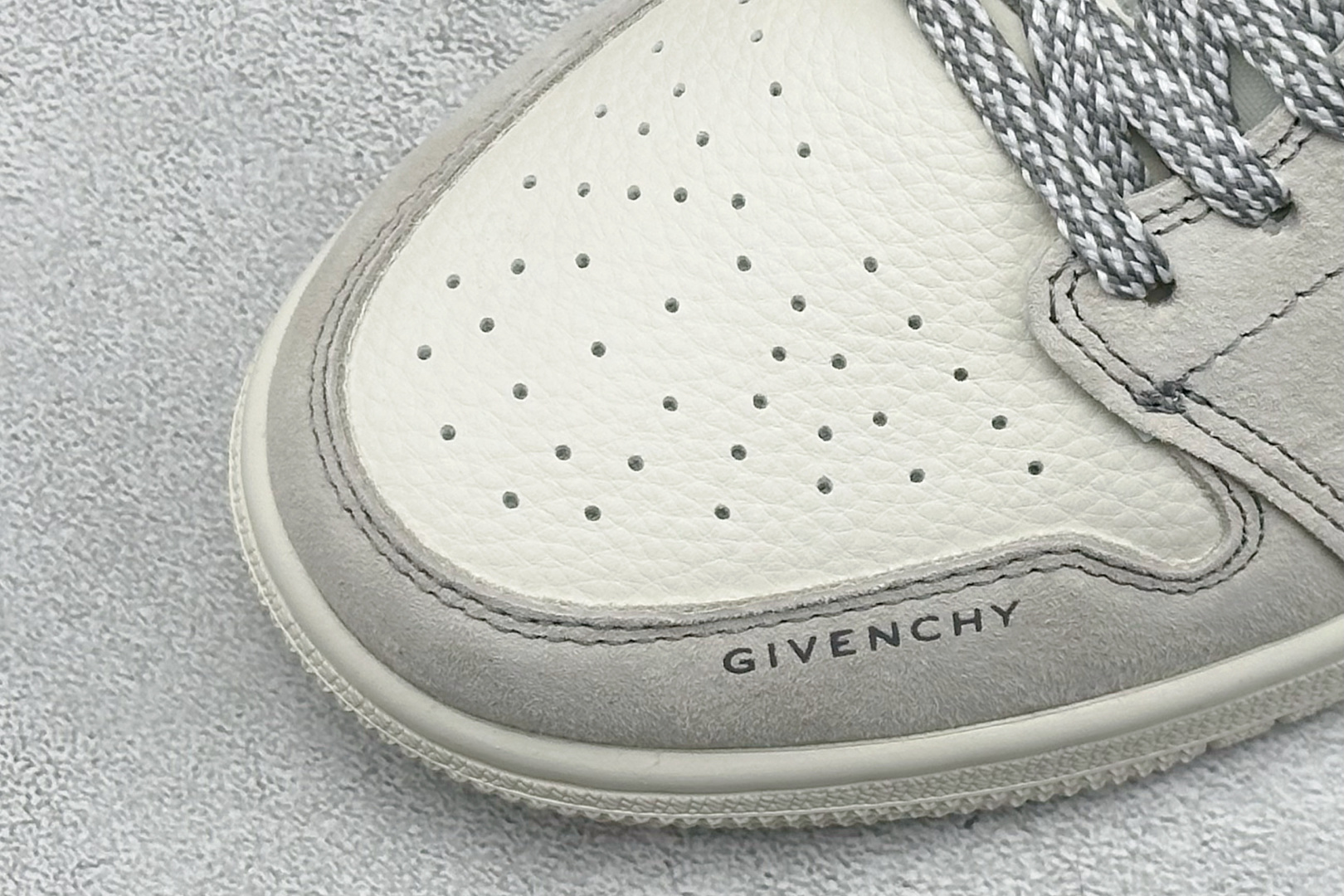 280 Air Jordan 1 Low AJ1 乔1 “纪梵希联名---米白灰”高端定制 低帮复古篮球鞋 LD8888-008