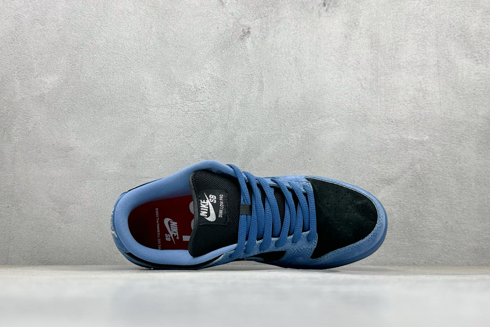 200 Supreme x 94Nike Dunk SB Dunk Low 黑篮低帮休闲滑板鞋 HQ8487-400