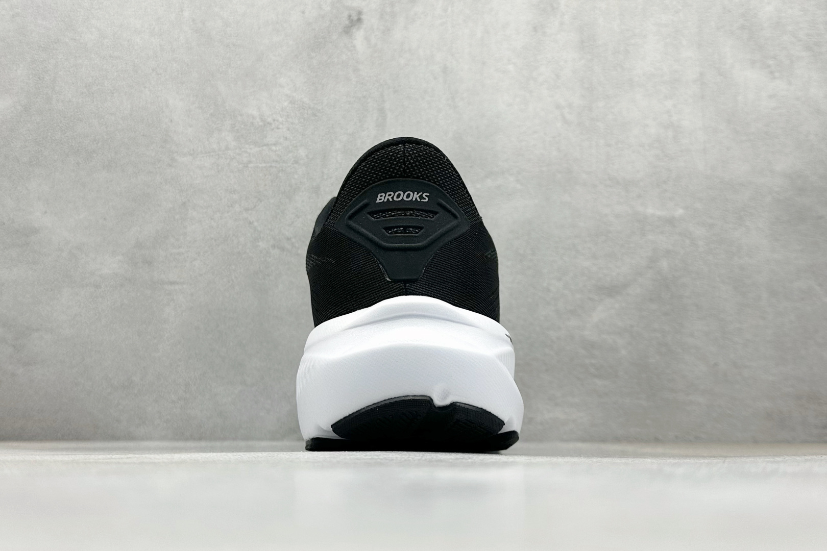 180 Z版Brooks Ghost 17 布鲁克斯 减震竞速马拉松专业跑鞋 110442-1B-090