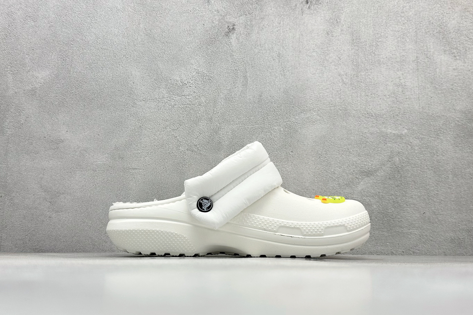 120 Crocs卡骆驰 明星加绒 透气洞洞运动凉鞋 透明防水袋包装