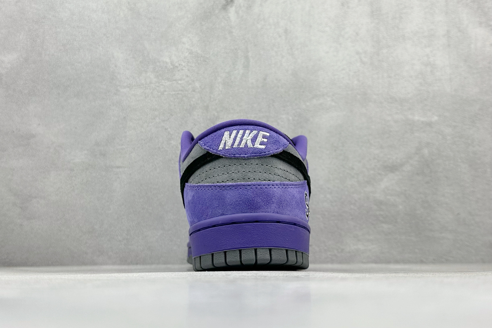 200 Supreme x 94Nike Dunk SB Dunk Low 低帮休闲滑板鞋 HQ8487-500-Chinese UA Cheap High Quatity Brand Clothes Bags handbags Sneakers wholesale wholesaler seller from China Factory suppliers Fashion Clothing Shoes best Quality Beautiful Price 200 Supreme x 94Nike Dunk SB Dunk Low 低帮休闲滑板鞋 HQ8487-500