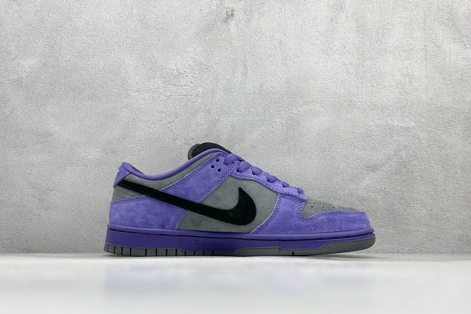 200 Supreme x 94Nike Dunk SB Dunk Low 低帮休闲滑板鞋 HQ8487-500-Chinese UA Cheap High Quatity Brand Clothes Bags handbags Sneakers wholesale wholesaler seller from China Factory suppliers Fashion Clothing Shoes best Quality Beautiful Price 200 Supreme x 94Nike Dunk SB Dunk Low 低帮休闲滑板鞋 HQ8487-500