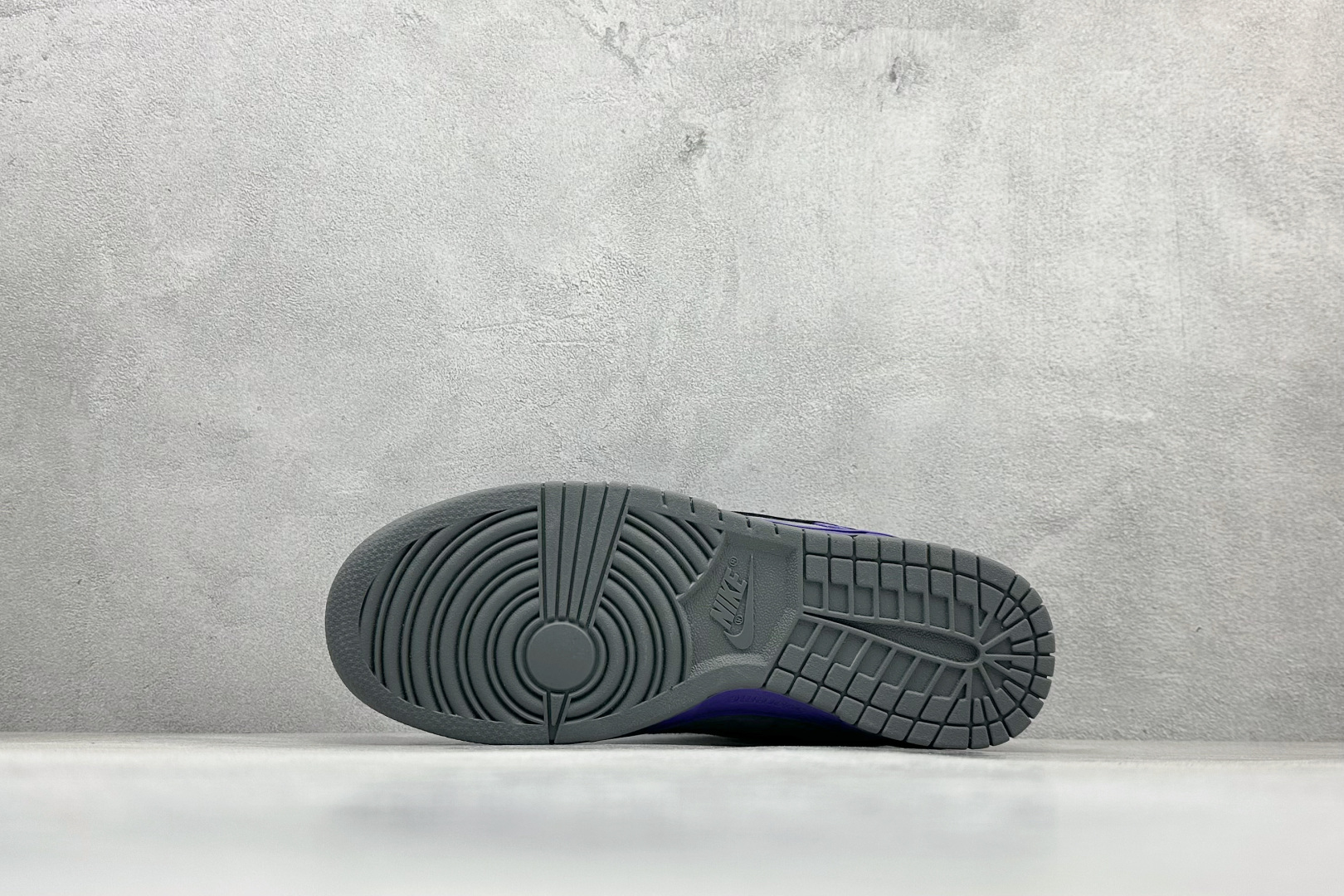 200 Supreme x 94Nike Dunk SB Dunk Low 低帮休闲滑板鞋 HQ8487-500-Chinese UA Cheap High Quatity Brand Clothes Bags handbags Sneakers wholesale wholesaler seller from China Factory suppliers Fashion Clothing Shoes best Quality Beautiful Price 200 Supreme x 94Nike Dunk SB Dunk Low 低帮休闲滑板鞋 HQ8487-500