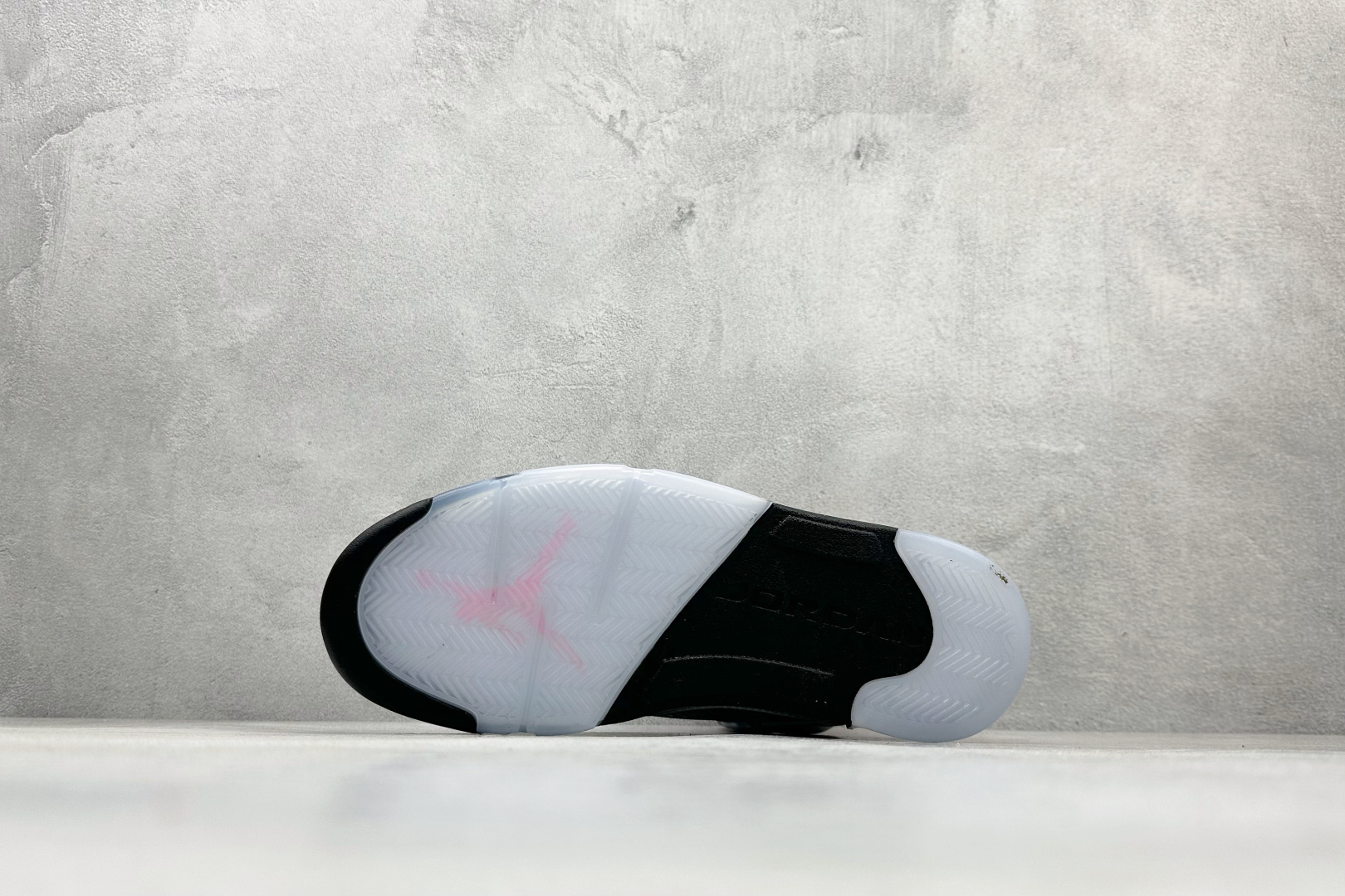 280 KW版Air Jordan 5 Retro ”35th Anniversary” AJ5 乔5少女粉 HQ7978-102-Chinese UA Cheap High Quatity Brand Clothes Bags handbags Sneakers wholesale wholesaler seller from China Factory suppliers Fashion Clothing Shoes best Quality Beautiful Price 280 KW版Air Jordan 5 Retro ”35th Anniversary” AJ5 乔5少女粉 HQ7978-102