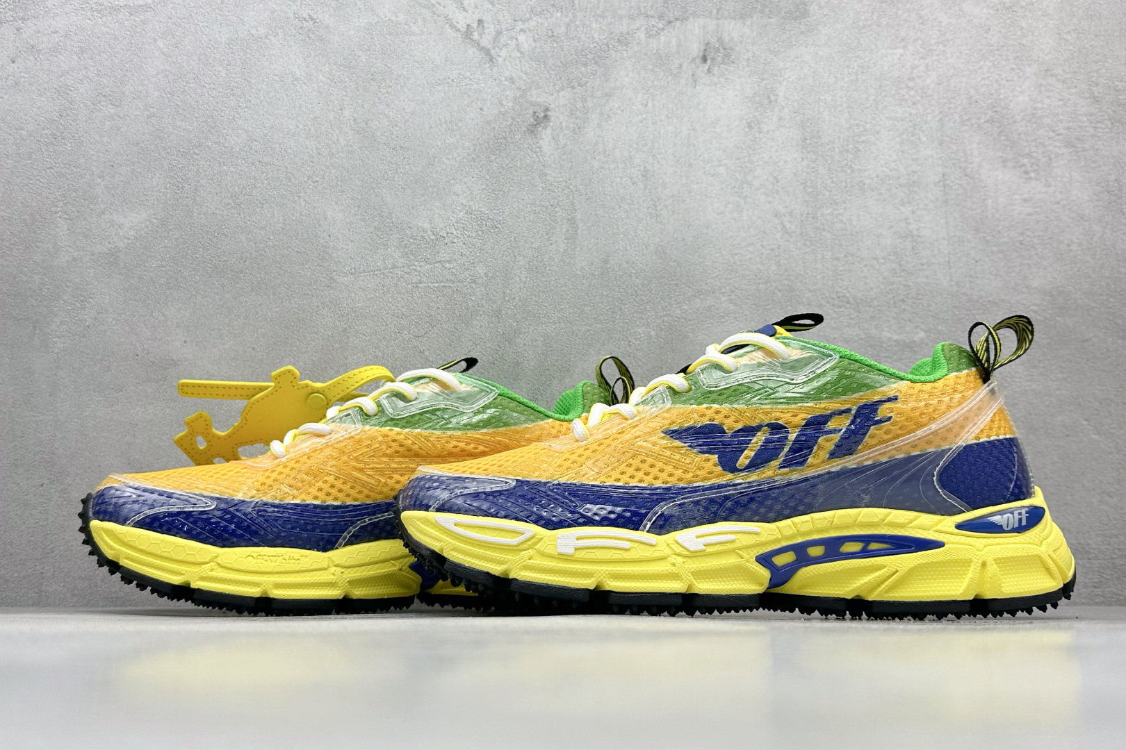 380 S版 Off-White最新款跑鞋 OMIA295F24FAB-001