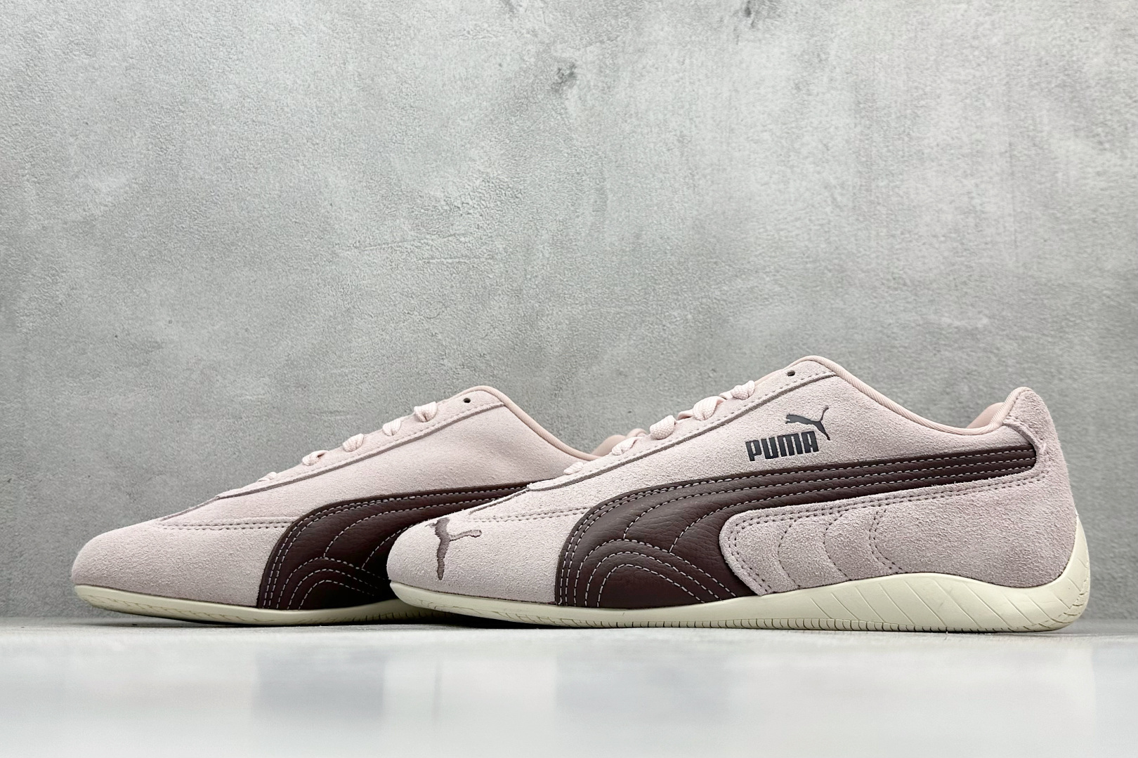 CS版Puma Speedcet OG 彪马低帮复古运动休闲赛车跑鞋 以趣味十足又前卫复古的设计引领潮流